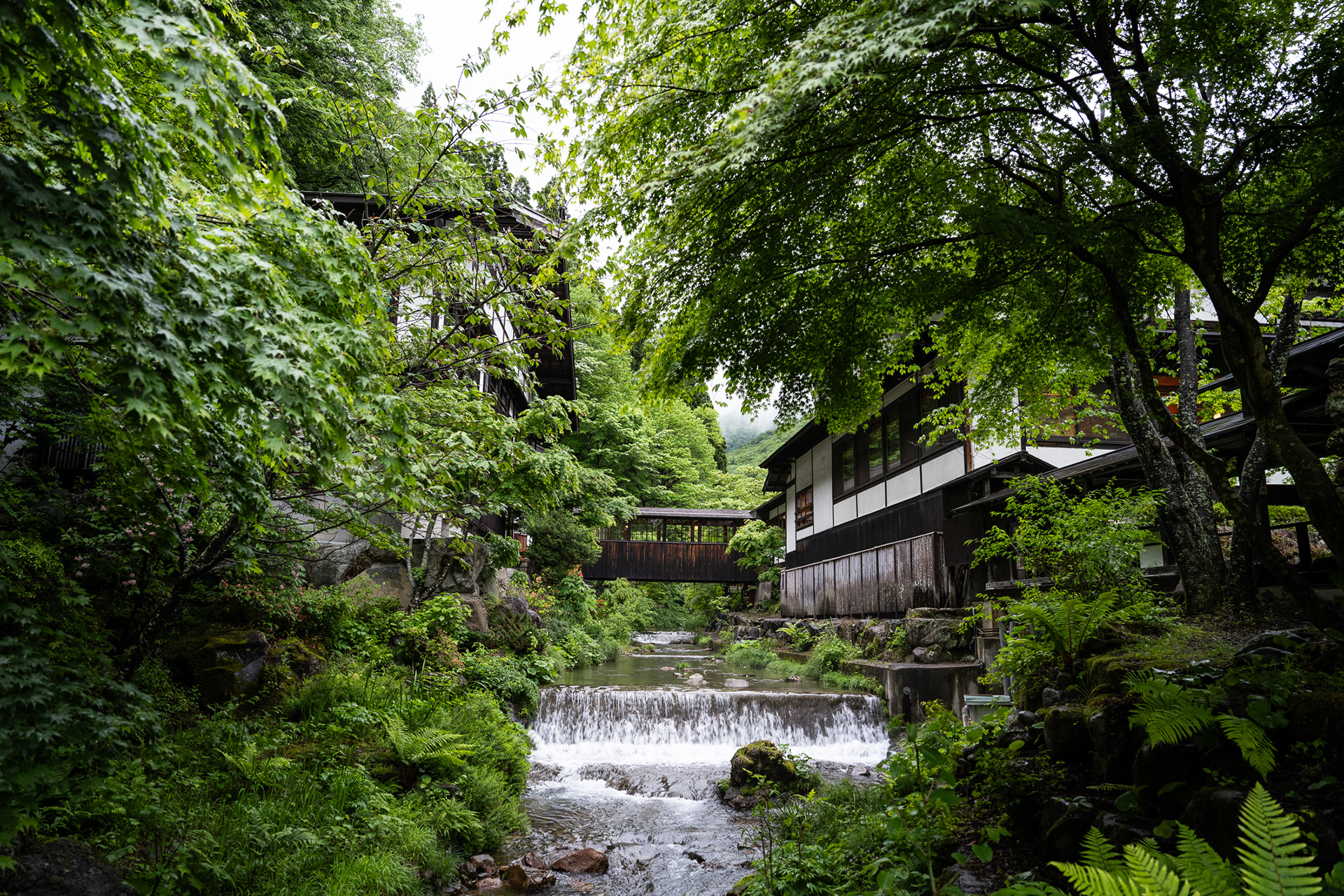 Hoshi Onsen and the river - photo Martin Kaufmann
