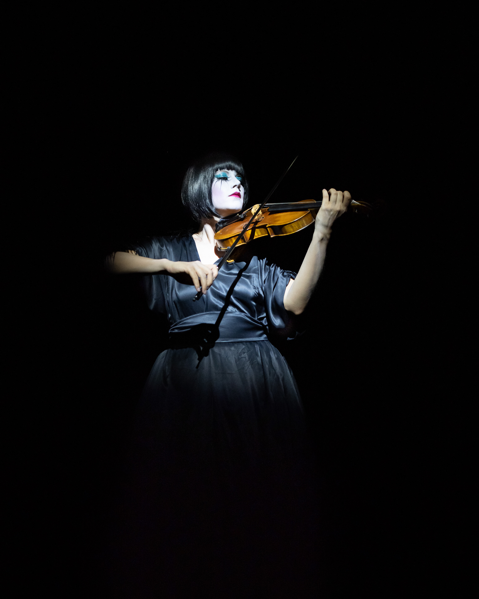 From entering Restaurant Alchemist in Copenhagen - violin player - photo Martin Kaufmann