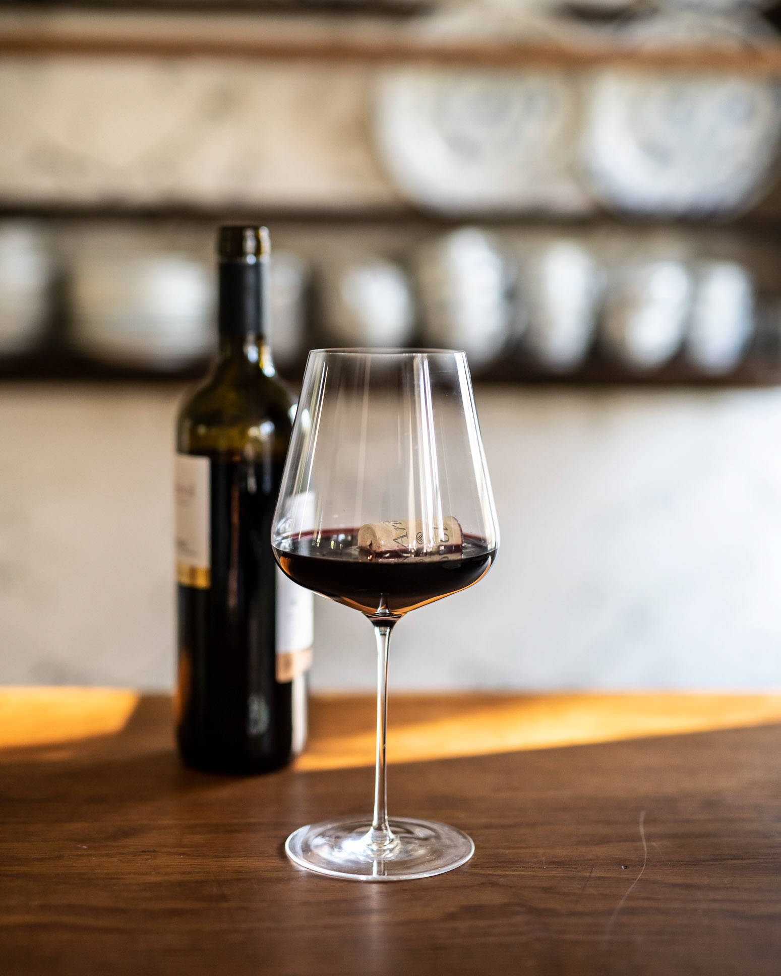 Wine glass - Loegismose Easter Magazine - photo Martin Kaufmann