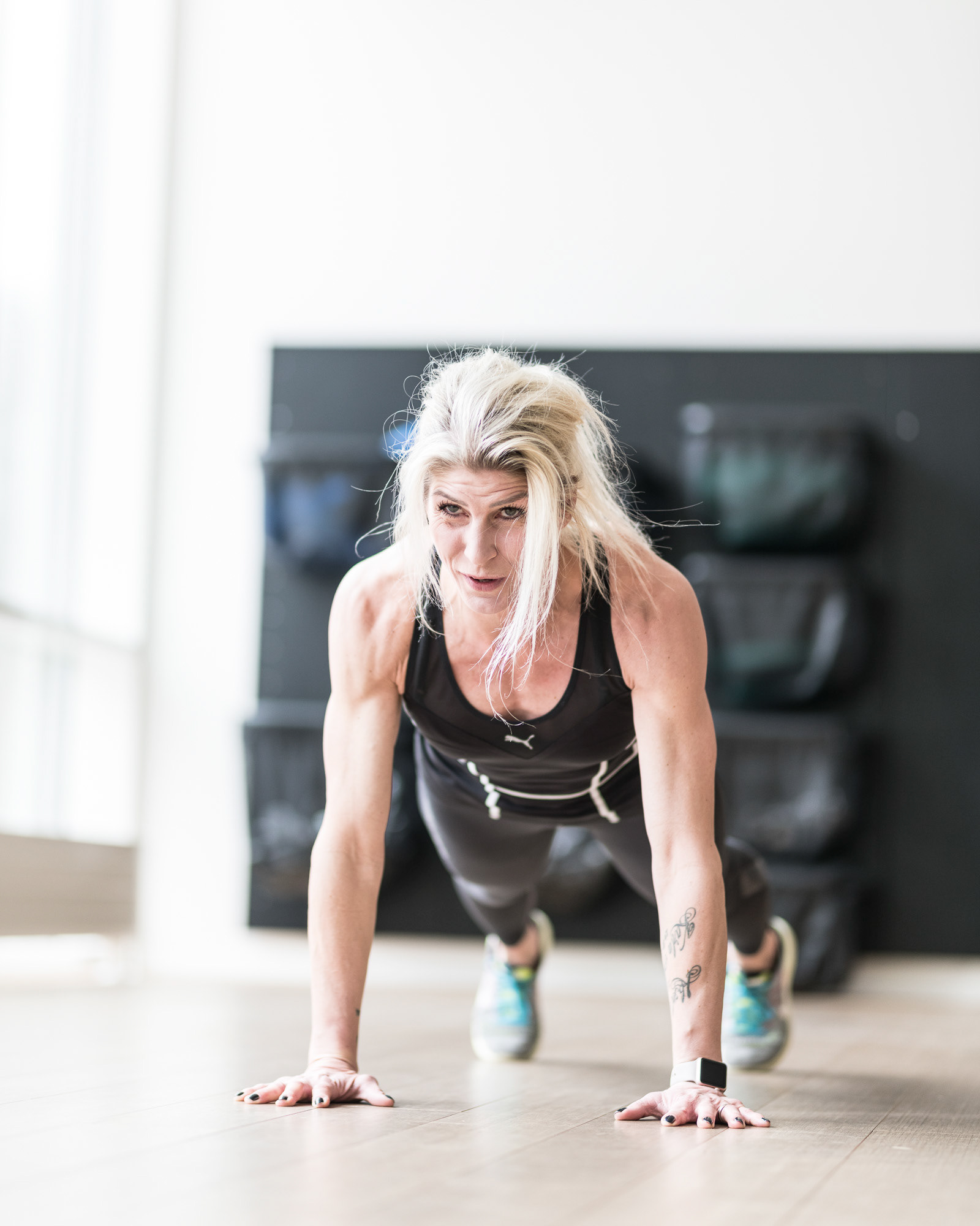 Rikke Hørlykke - crossfit at Kurhotel Skodsborg - photo Martin Kaufmann