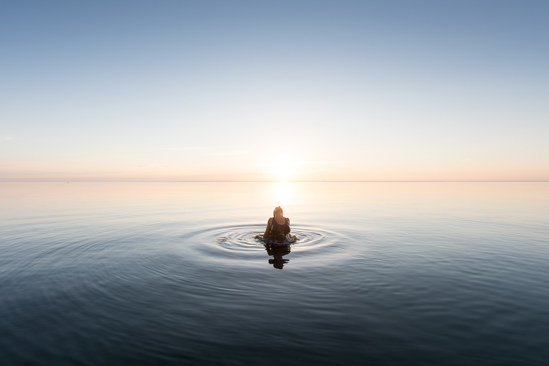 Morning swim - Øresund in Denmark - photo Martin Kaufmann 