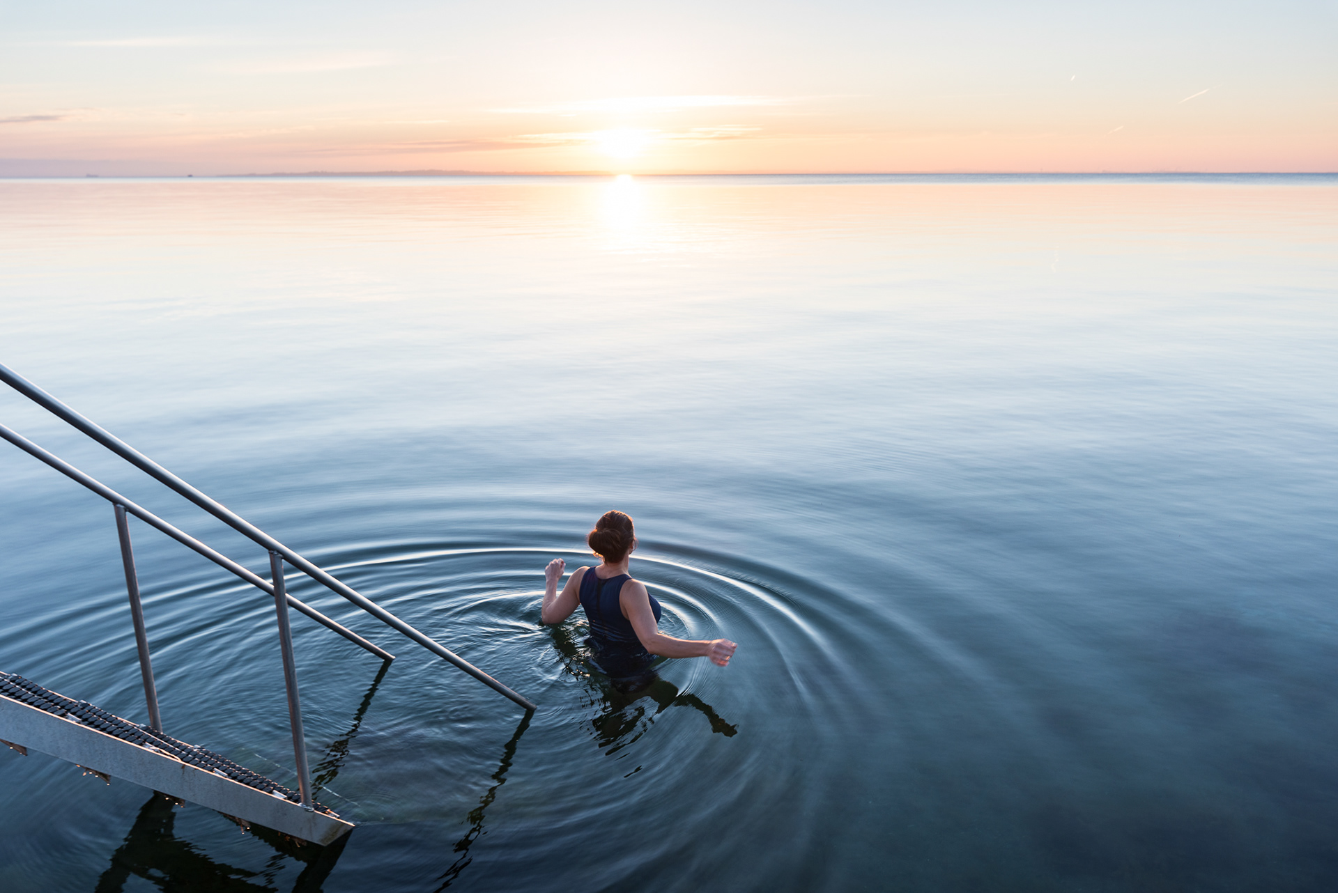 In the ocean - Morning swim - Øresund in Denmark - photo Martin Kaufmann 