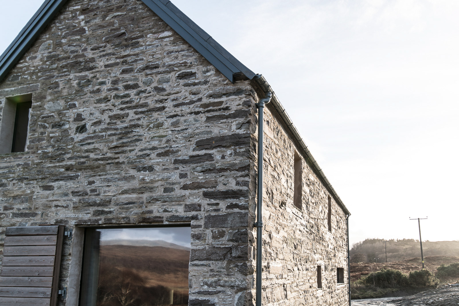 Exterior - Kyle House, Northern Scotland - photo Martin Kaufmann