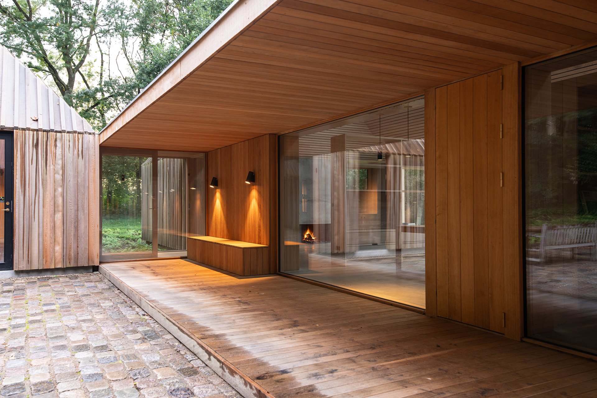 Details from the courtyard - Storskovvej Cluster, Denmark - photo Martin Kaufmann