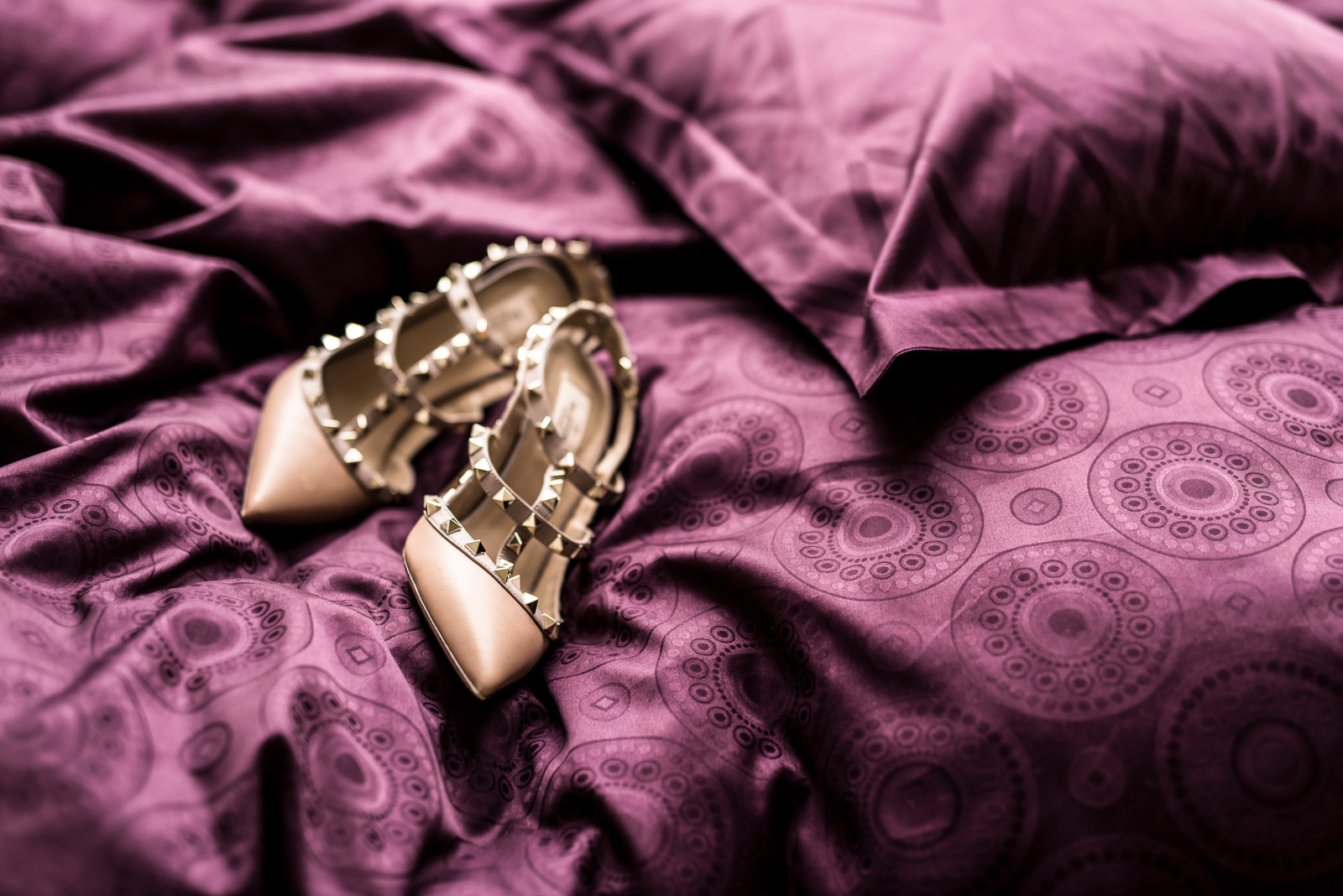 Michala.dk - luxury bed linen - photo Martin Kaufmann