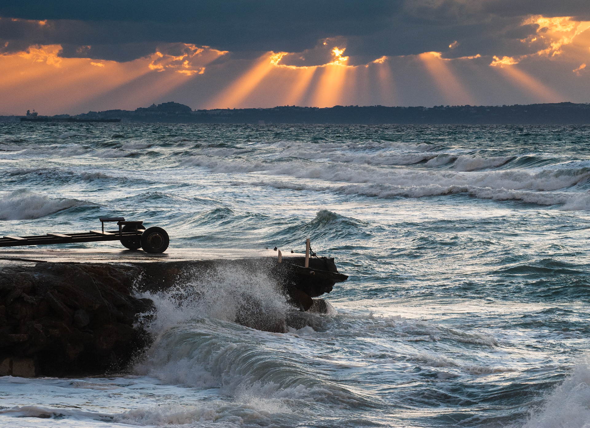 We are used to imagining and dreaming the sea in summer: clear, crystalline, it instills calm and serenity. But the sea is there even in winter, when we are ofter too far from it. It’s not always calm, it can be agitated and stormy. I took this photo of the winter sea of Sicily, my homeland. For years, the Sicilian winter sea has given me sadness and nostalgia. I learned to appreciate it this year.