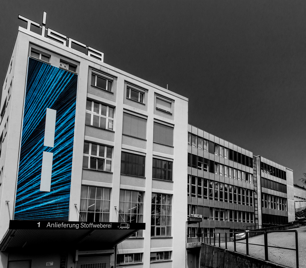 Tisca Fassade, Grossformat Werbung, Fotografie und grafische Umsetzung