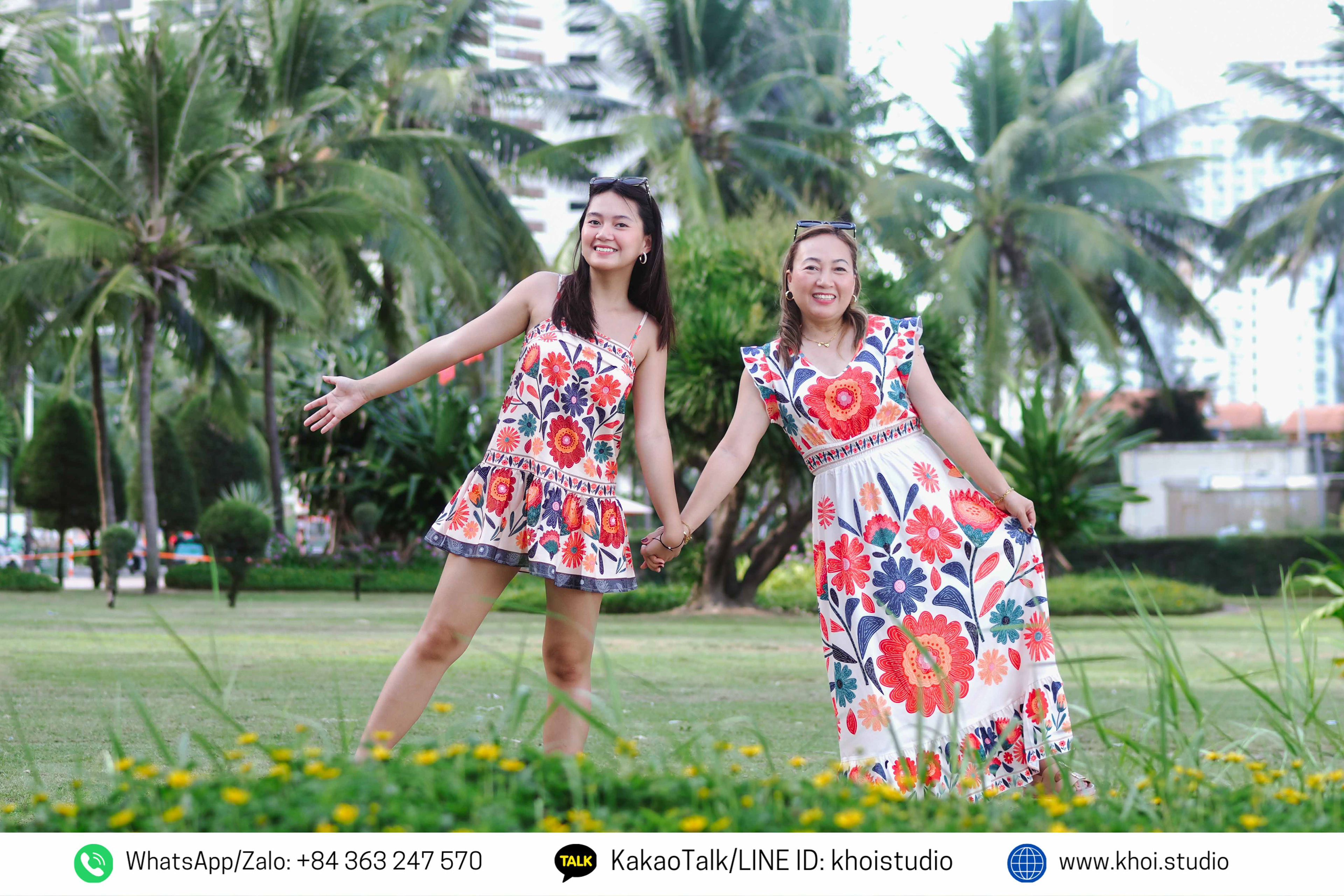 Family vacation photography activities on Da Nang beaches