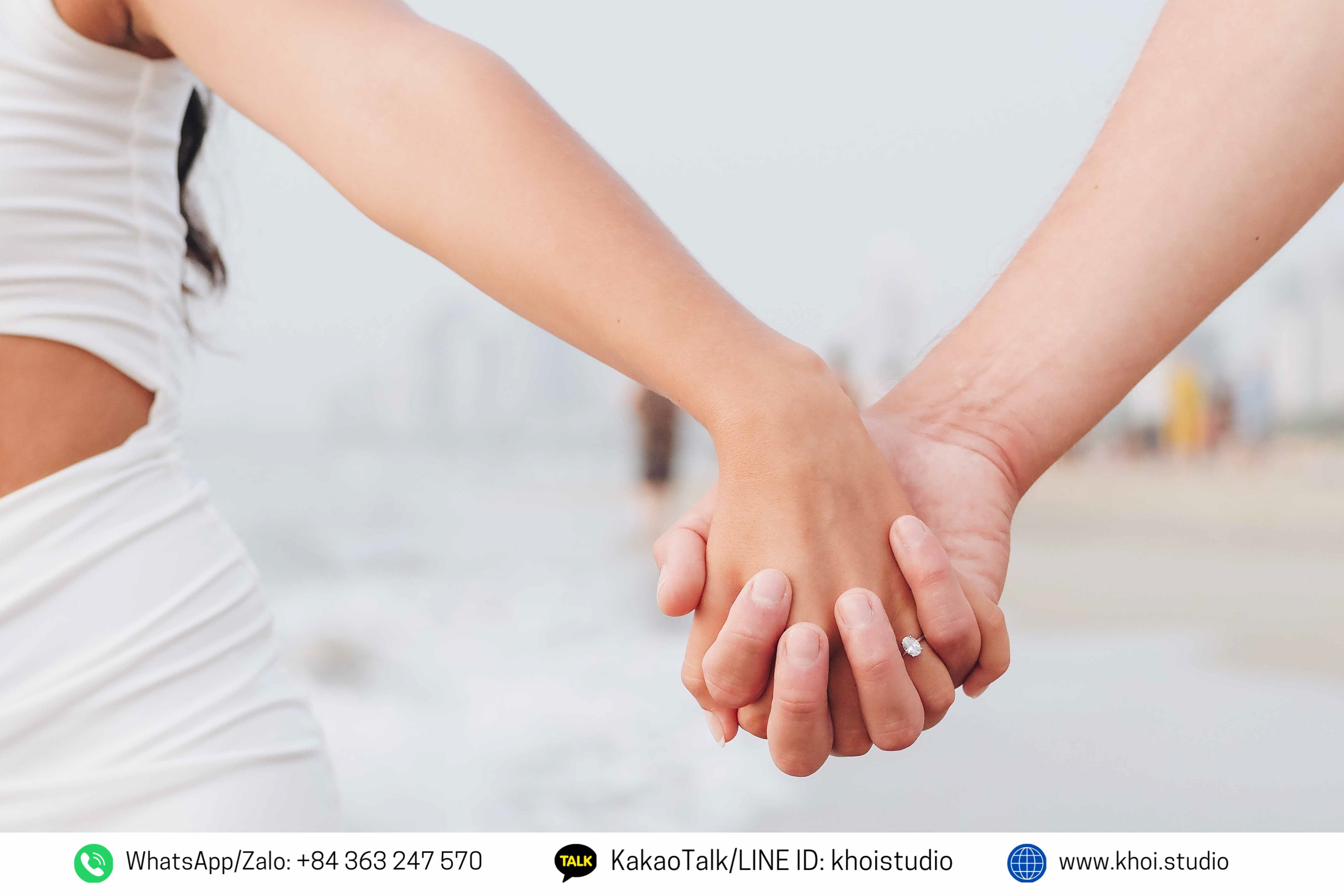 Tides of Romance: A Couple’s Escape to Da Nang Shores