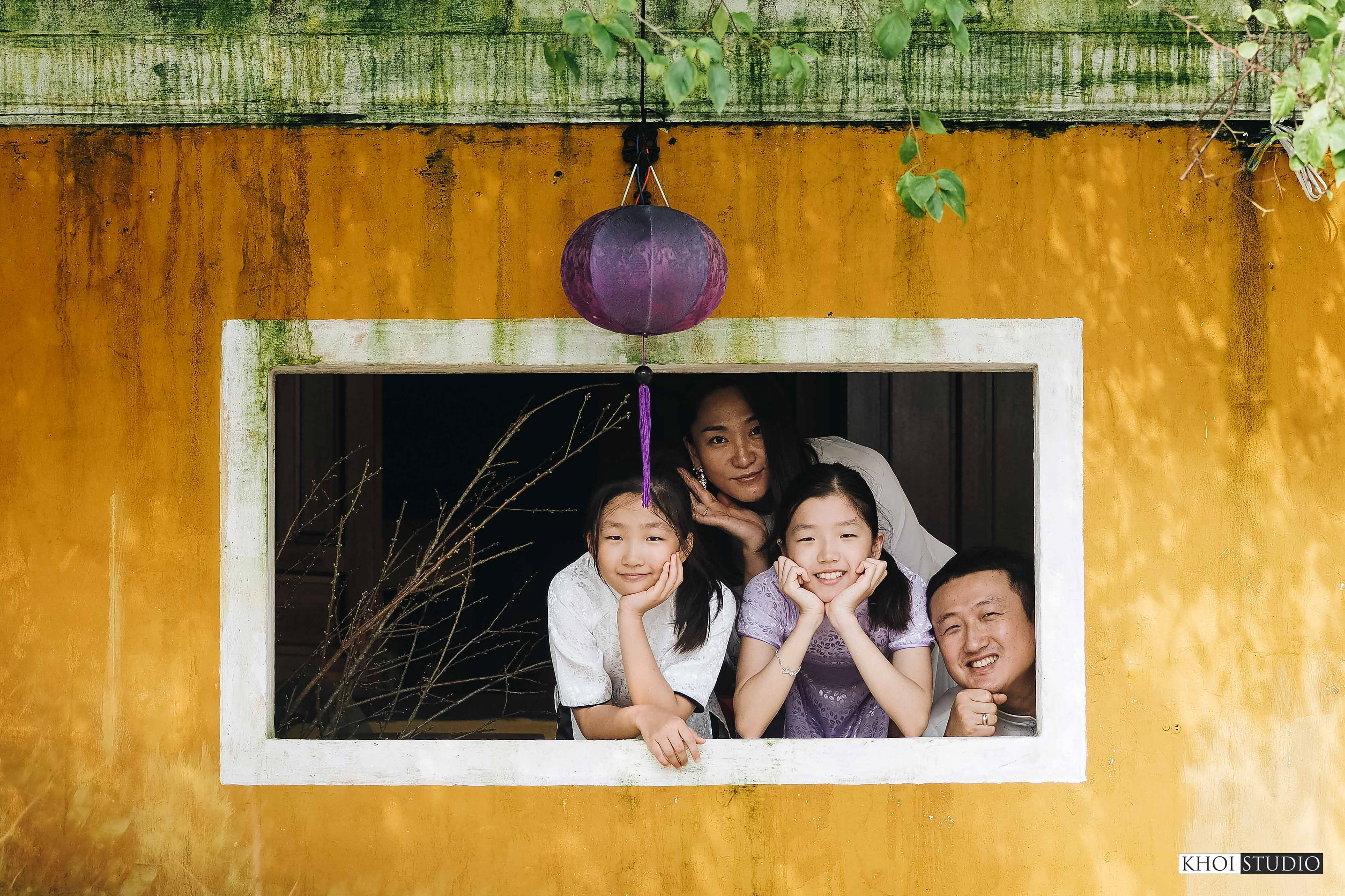 Korean family vacation photos in Hoi An ancient town (Vietnam) - 호이안 고대도시에서의 한국인 가족 휴가 사진 (베트남)