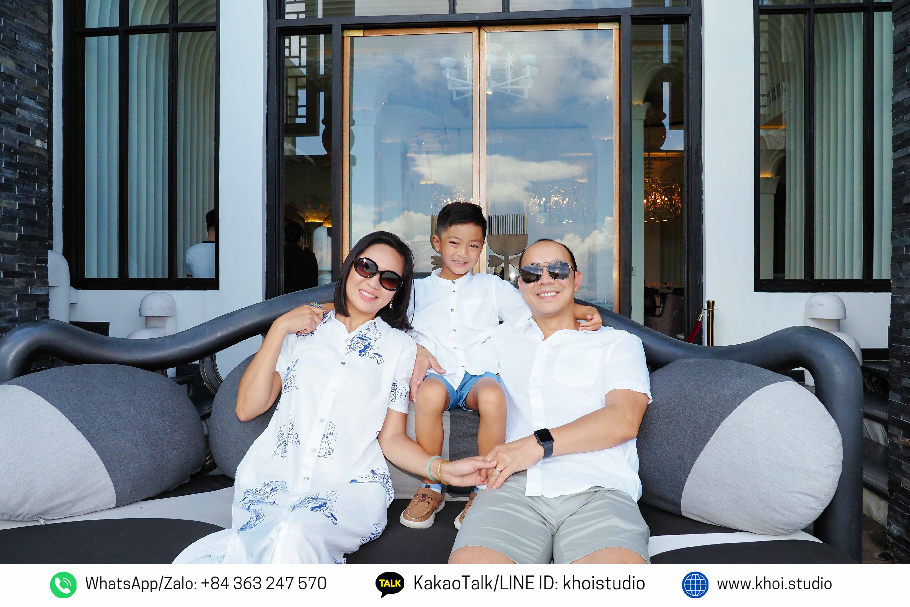 Family vacation photography at resorts in Da Nang