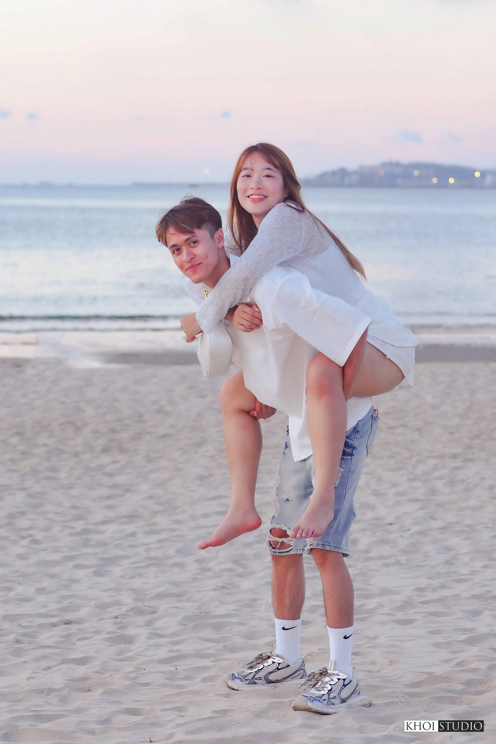 Da Nang Couple Photography | Couple from Hong Kong