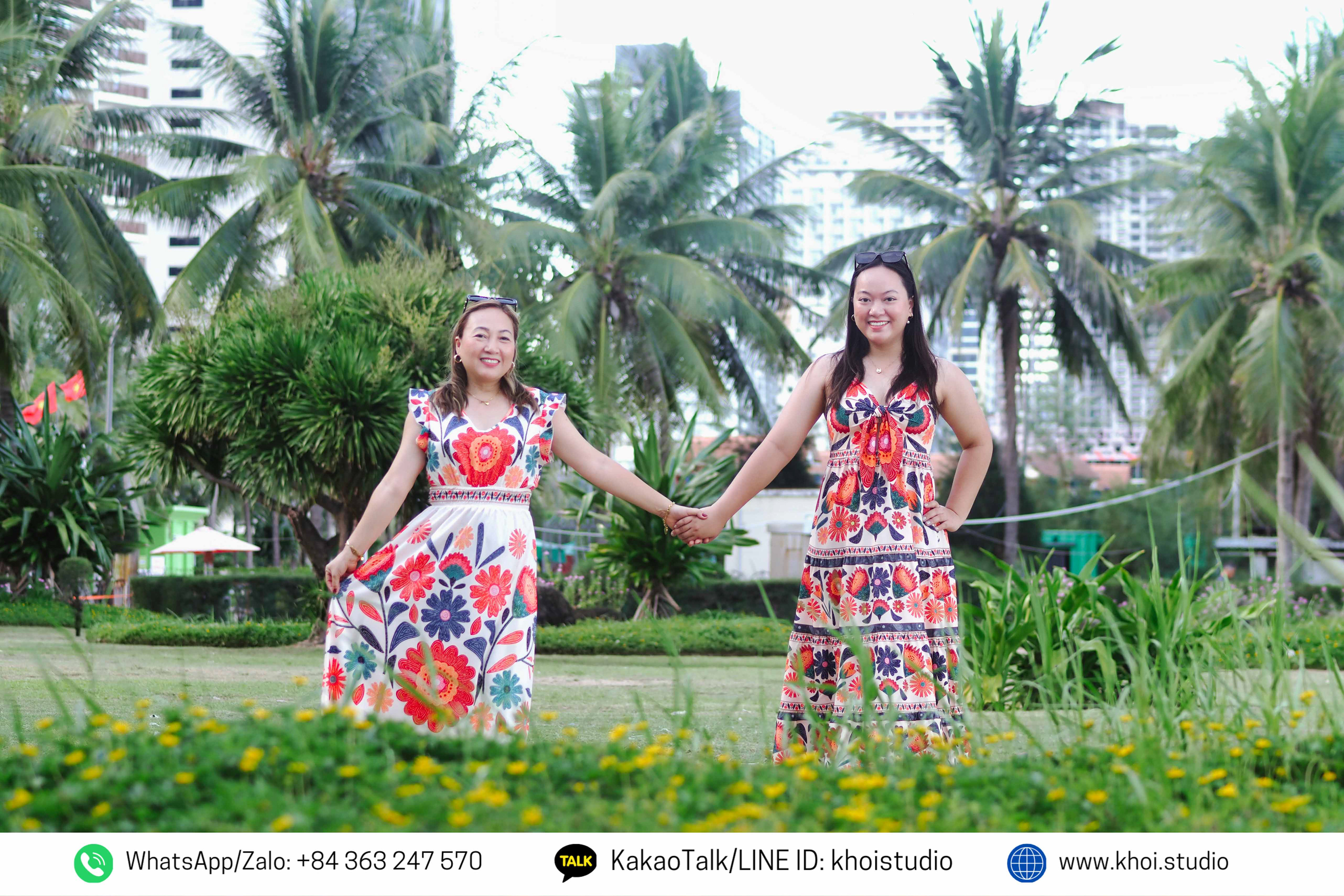 Family vacation photography activities on Da Nang beaches