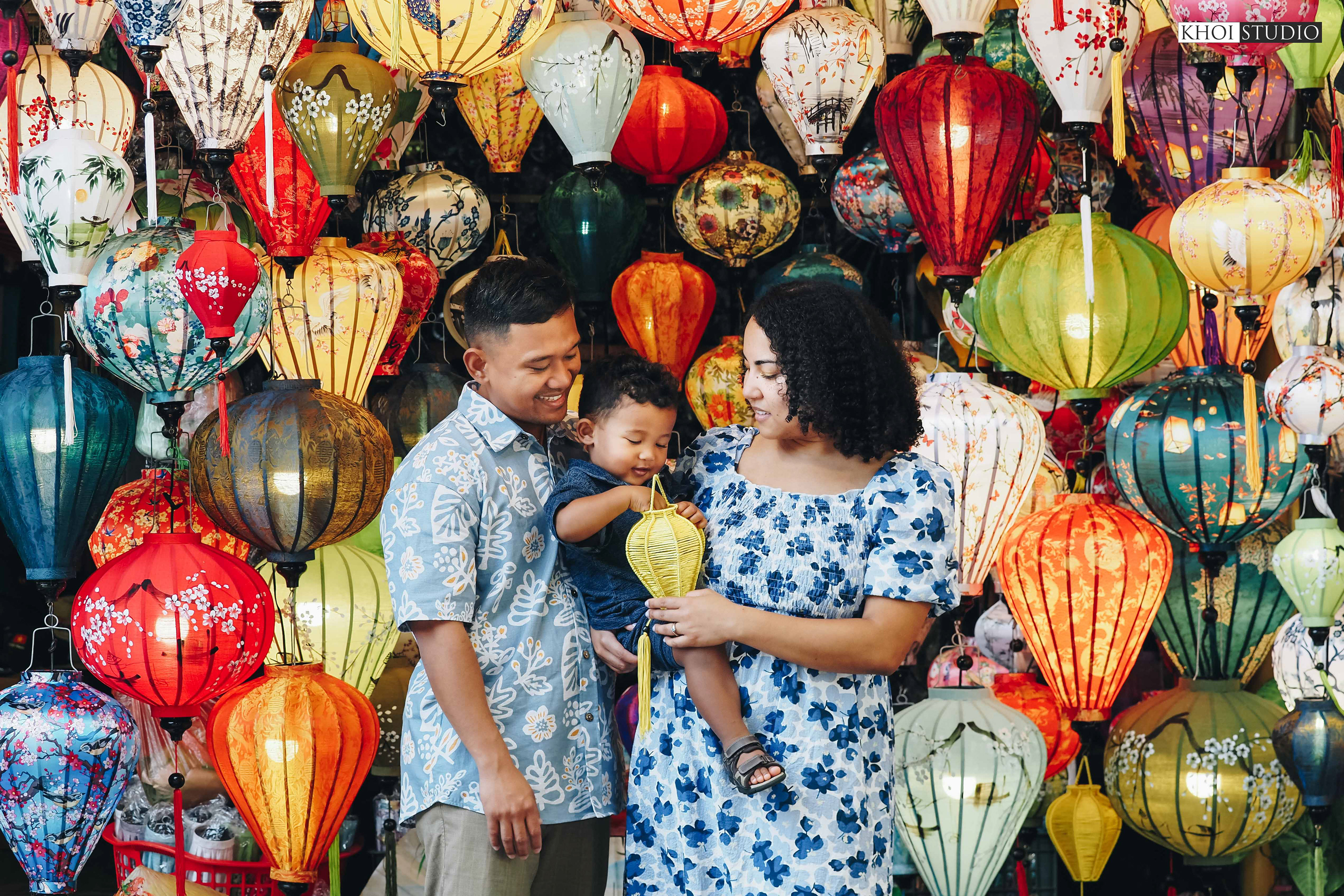 Hoi An Family Photoshoot | Solem's family from USA