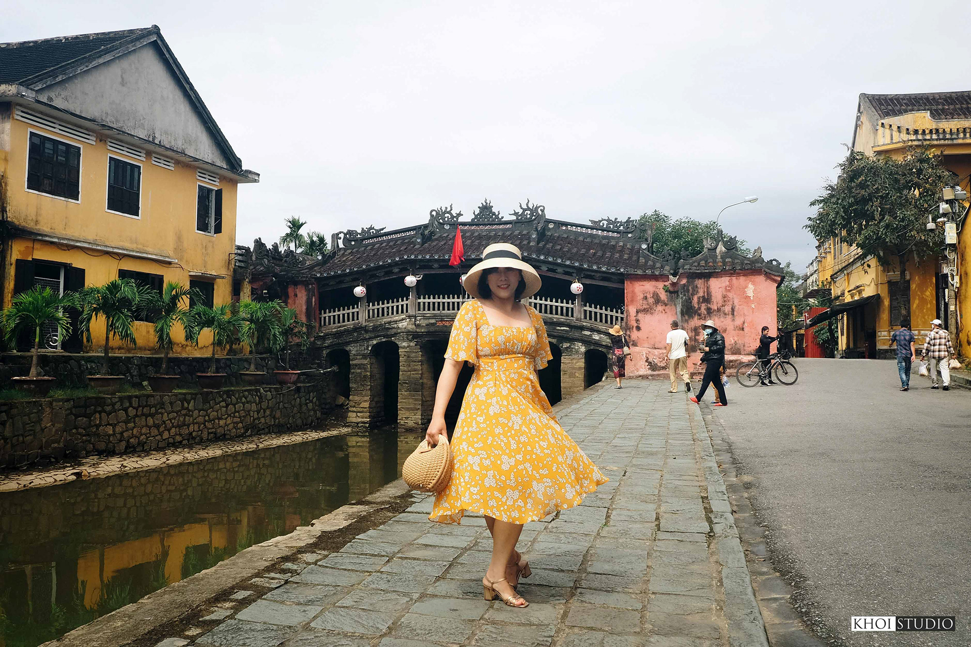 Hoi An Group Photography | Tourists from Sai Gon
