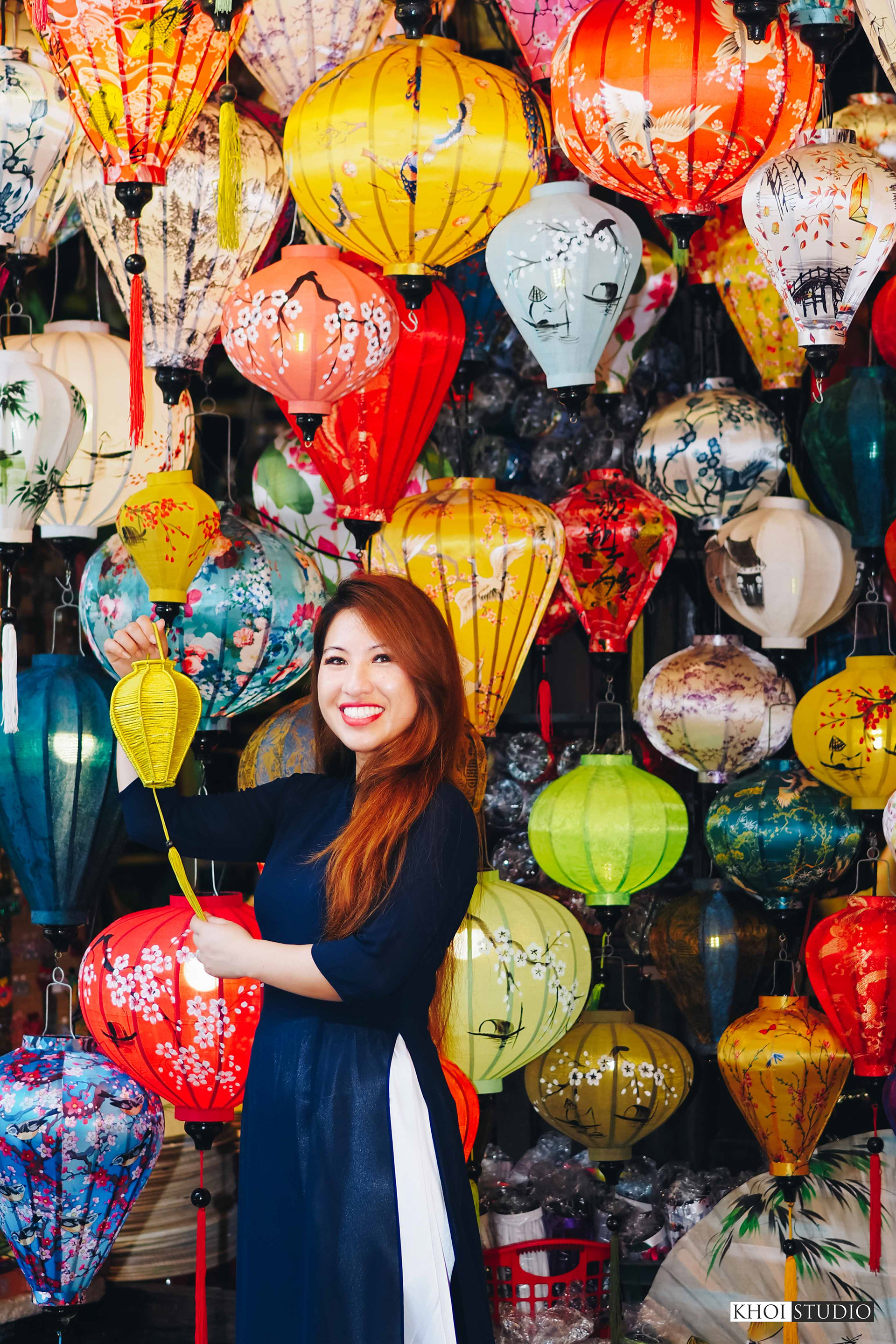 Family photo shoot in Hoi An ancient town (Vietnam) - Family from Australia