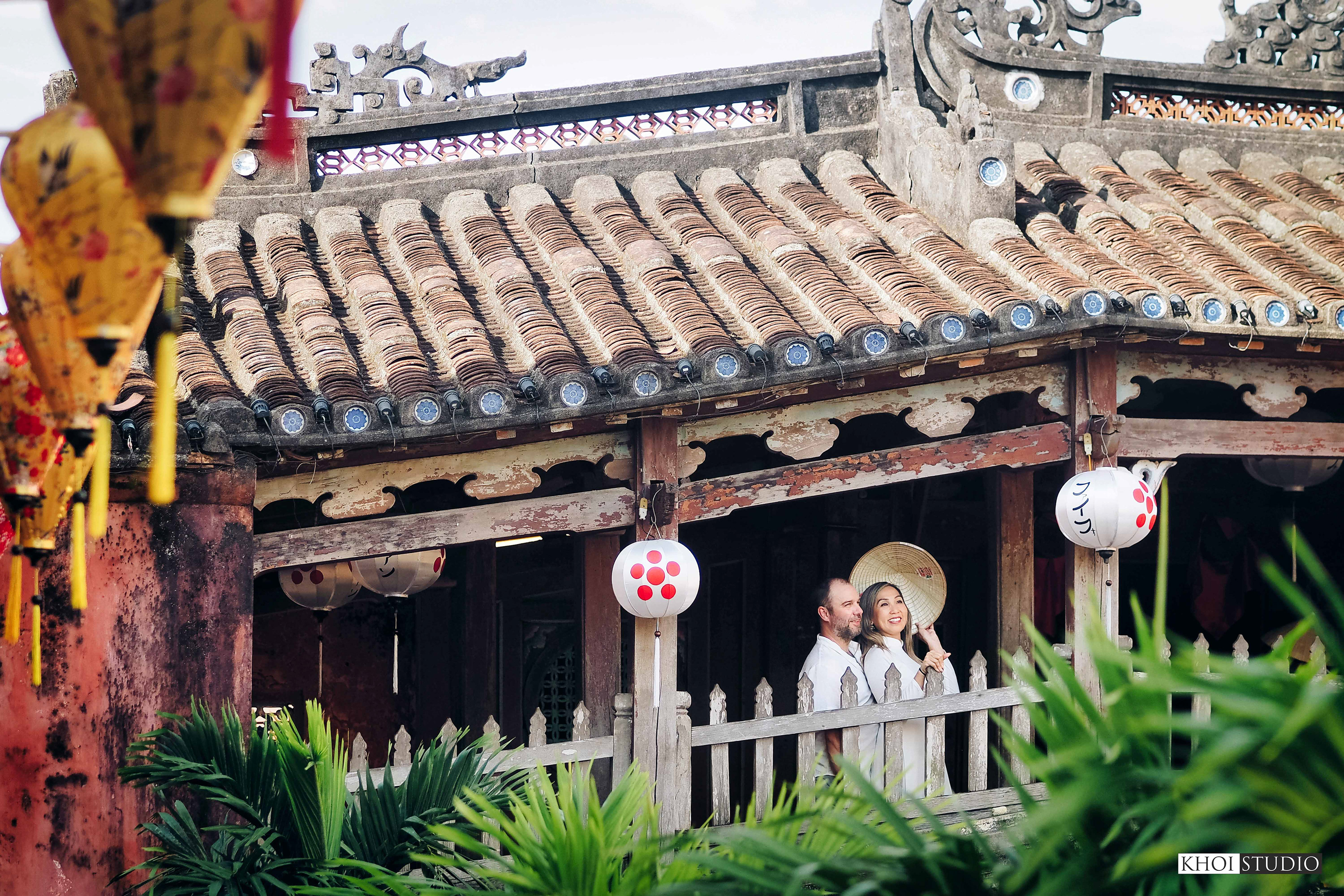 Hoi An Ao Dai Photoshoot | Couple from Australia