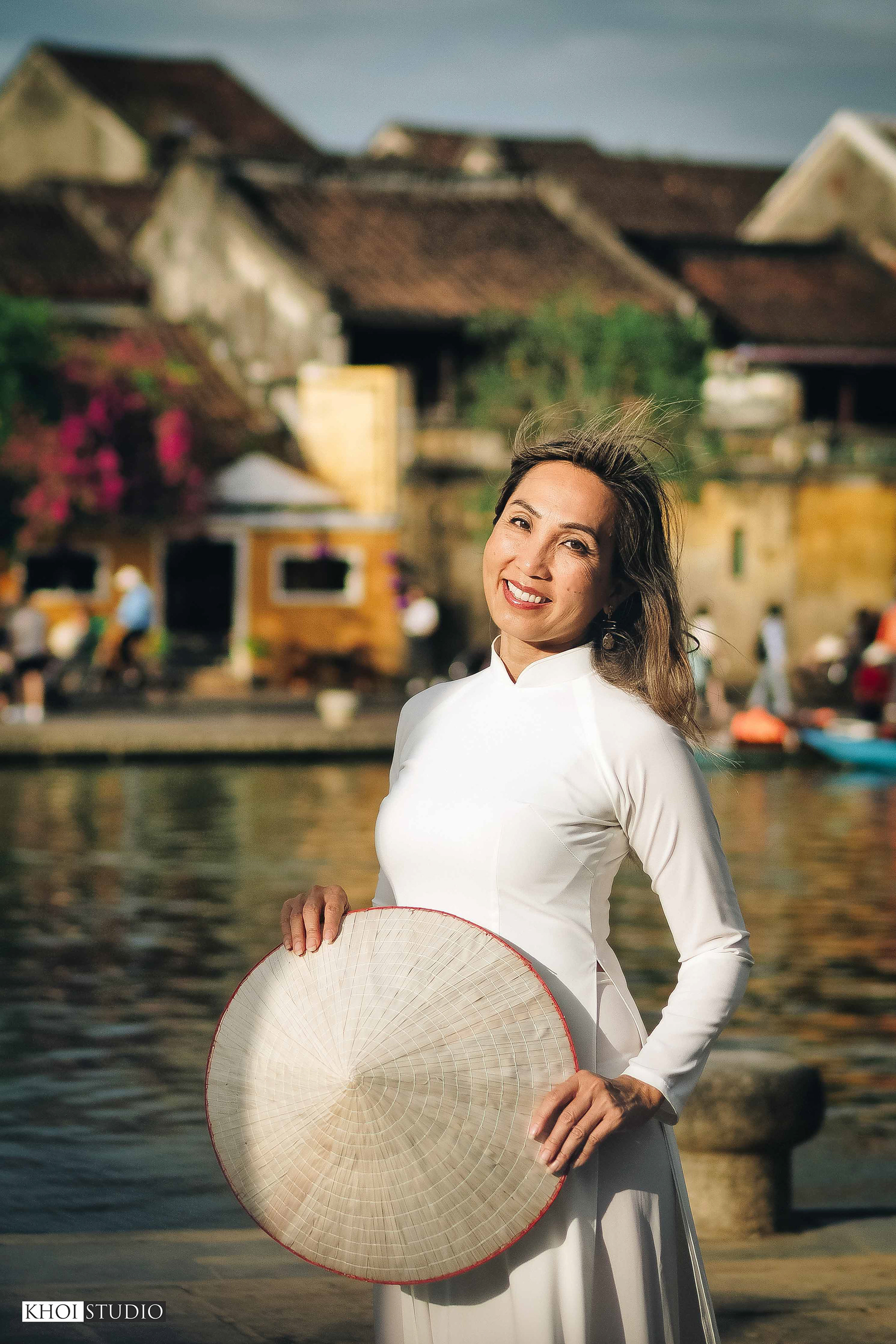 Hoi An Ao Dai Photoshoot | Couple from Australia