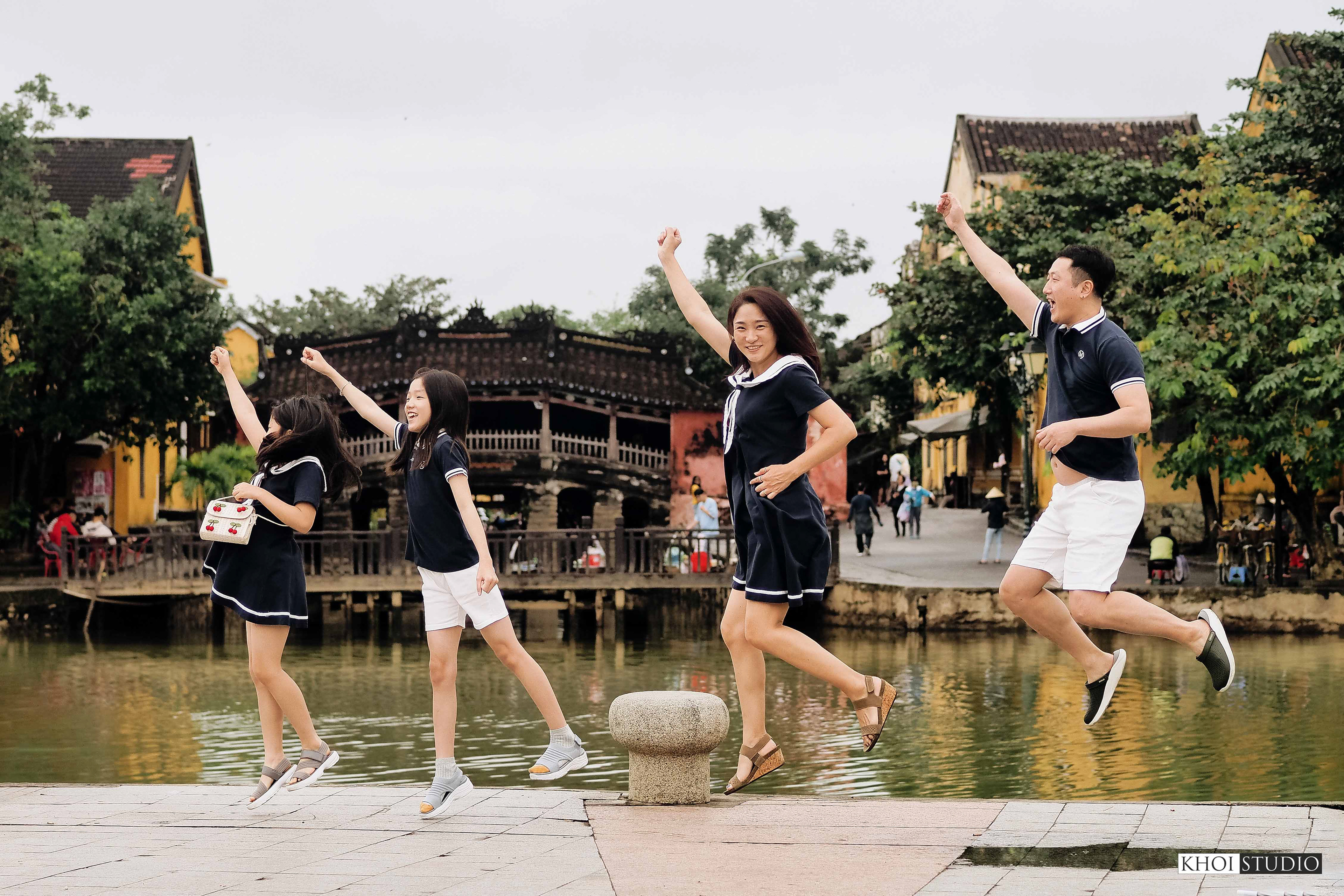 Korean family vacation photos in Hoi An ancient town (Vietnam) - 호이안 고대도시에서의 한국인 가족 휴가 사진 (베트남)