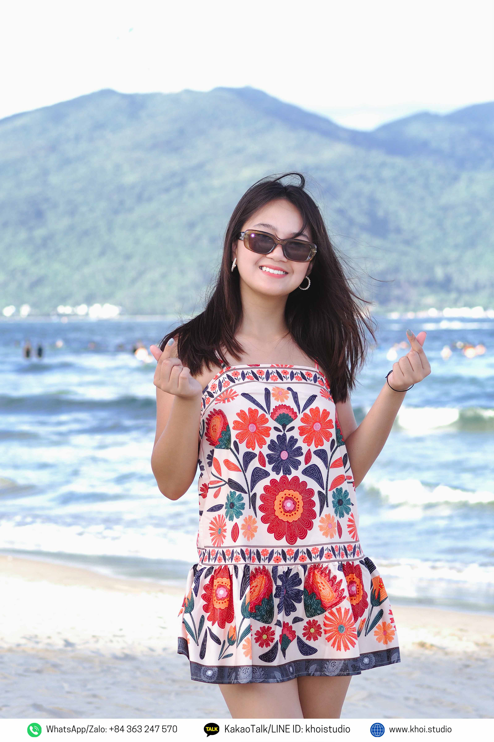 Family vacation photography activities on Da Nang beaches