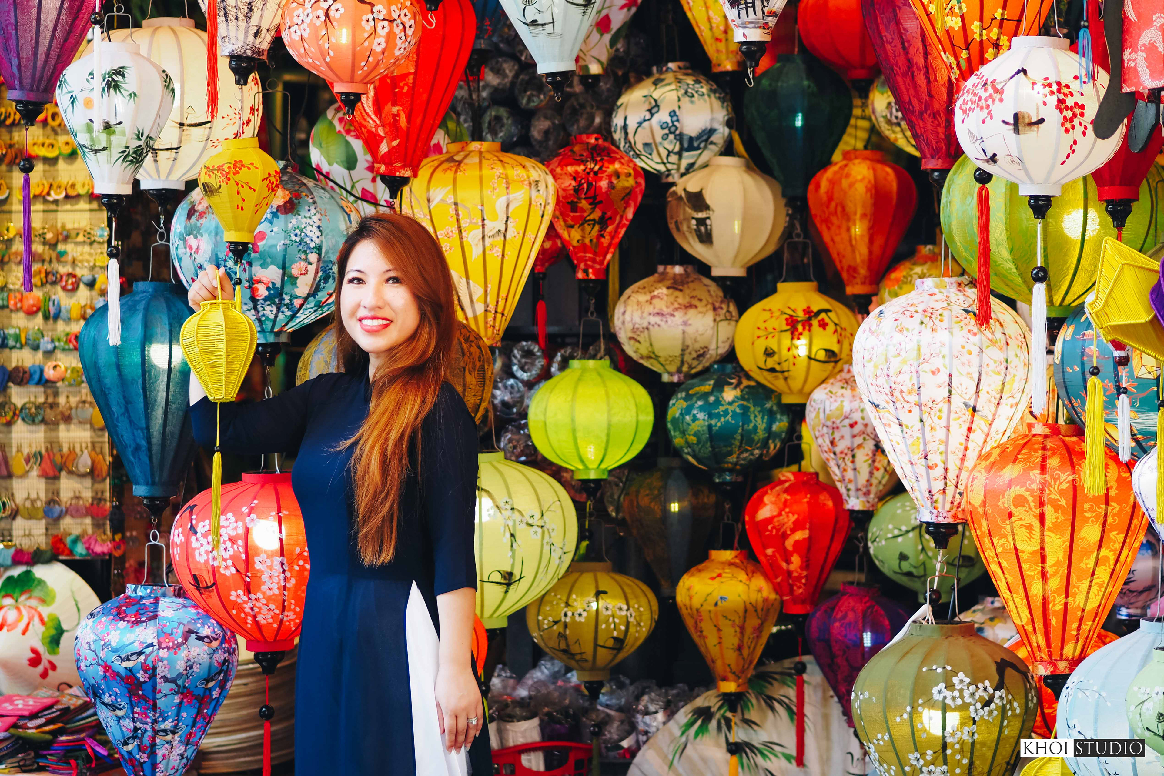 Family photo shoot in Hoi An ancient town (Vietnam) - Family from Australia