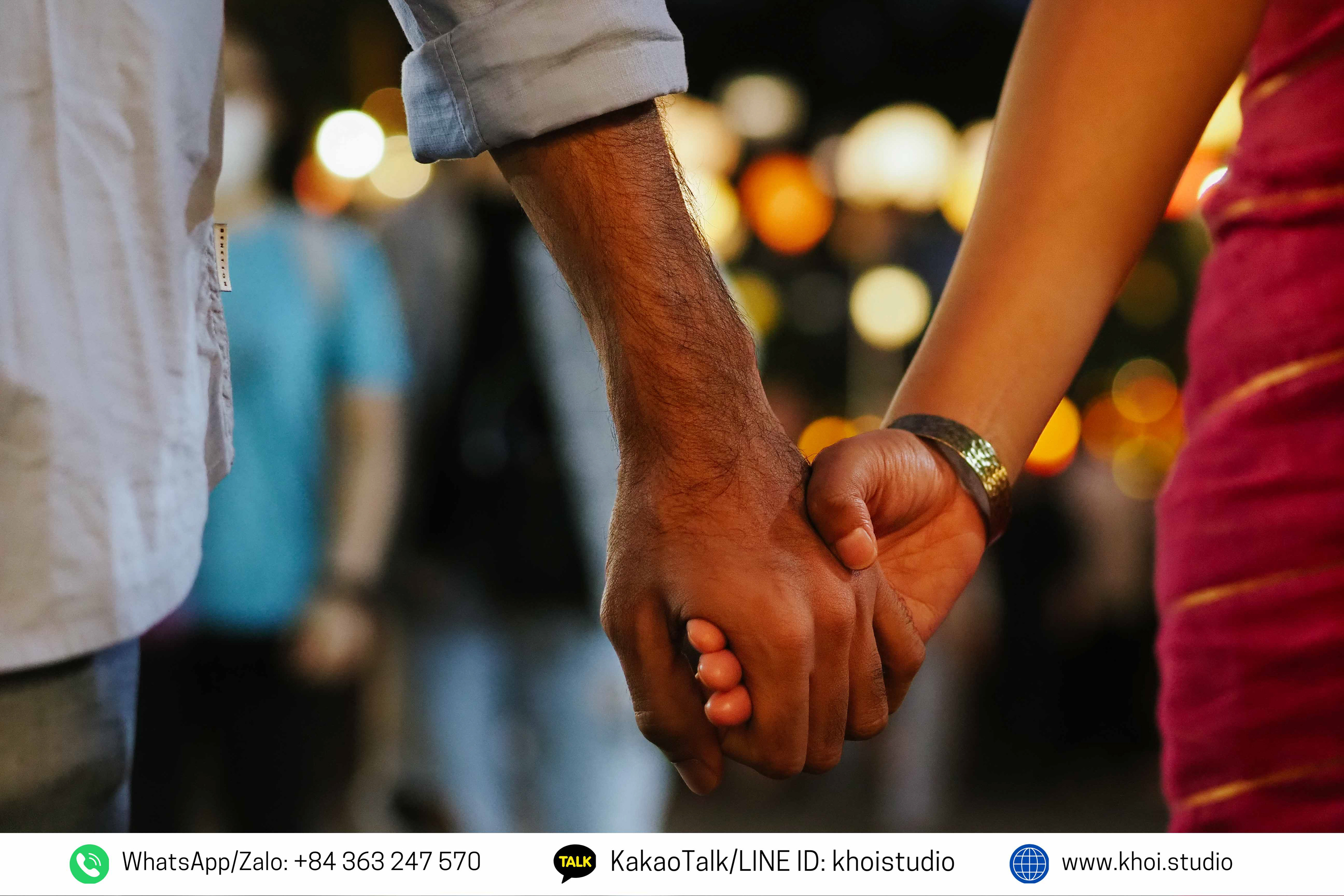 Travel photography service for Indian tourists in Hoi An - Chụp ảnh du lịch khách Ấn Độ tại Hội An