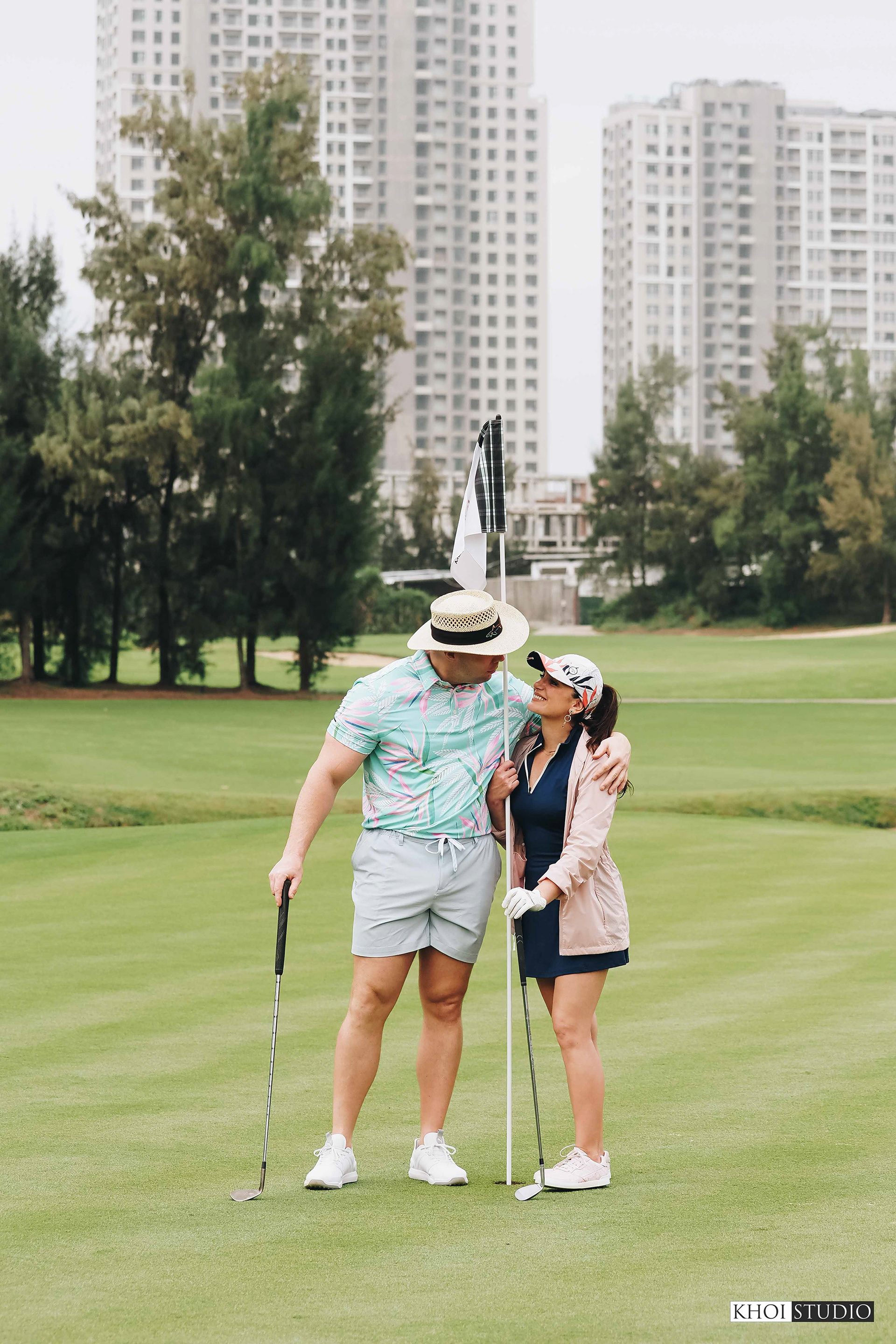Proposal Photography at a Golf Course in Da Nang