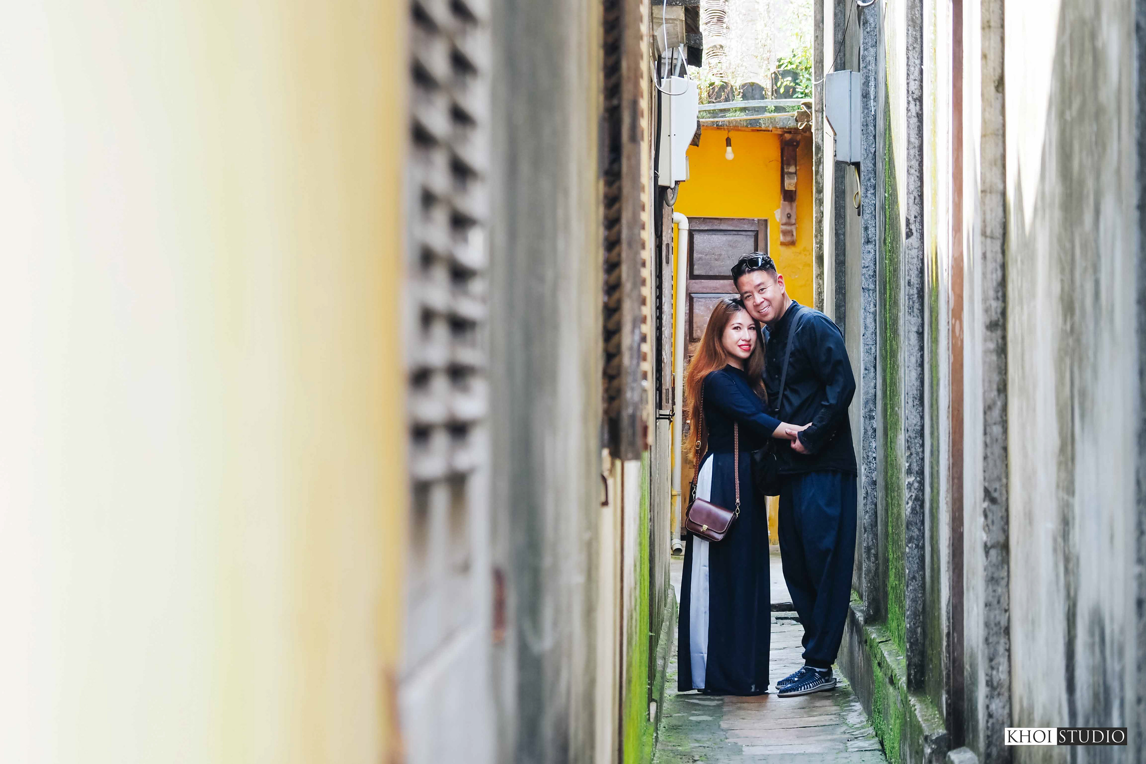 Family photo shoot in Hoi An ancient town (Vietnam) - Family from Australia
