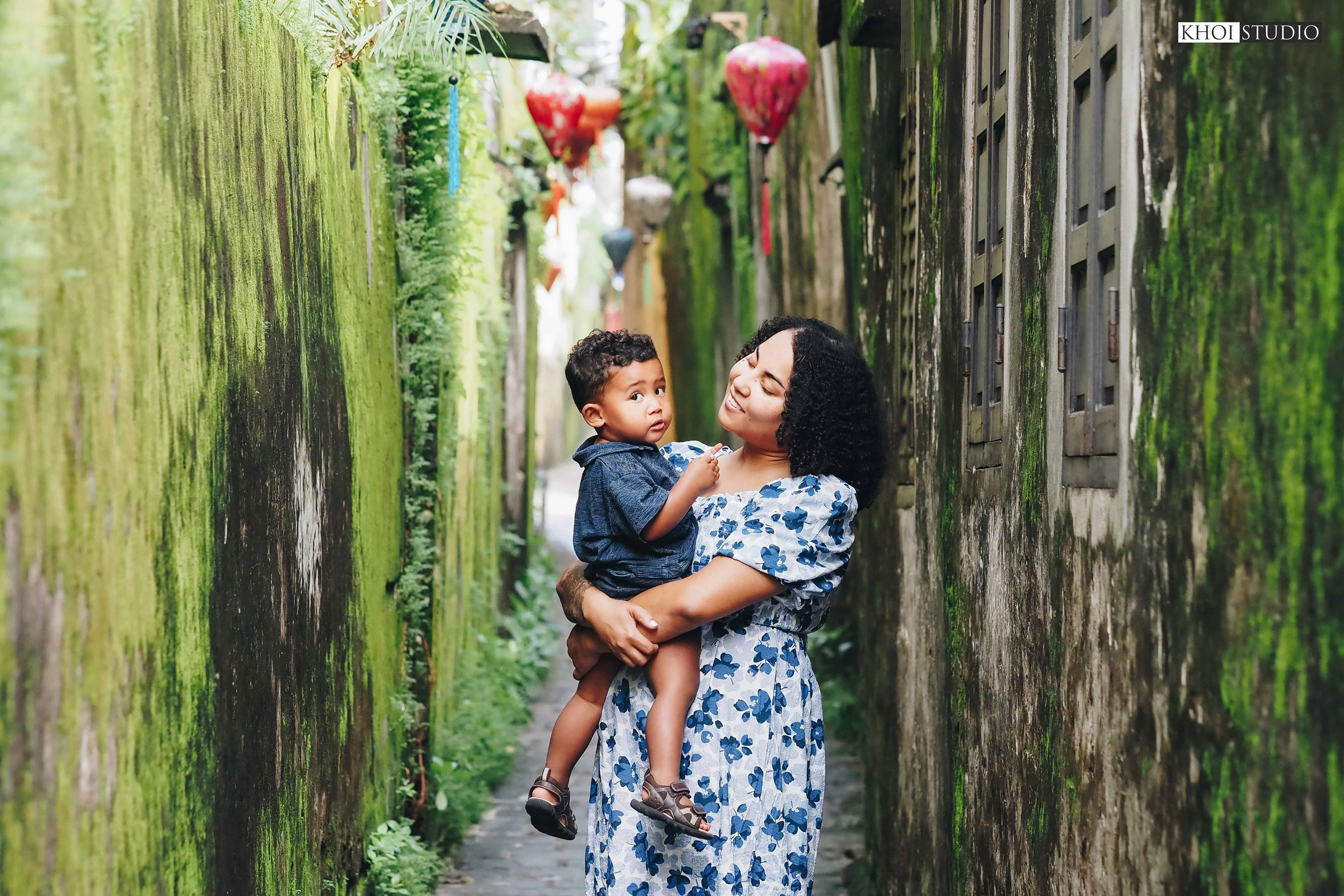 Hoi An Family Photoshoot | Solem's family from USA