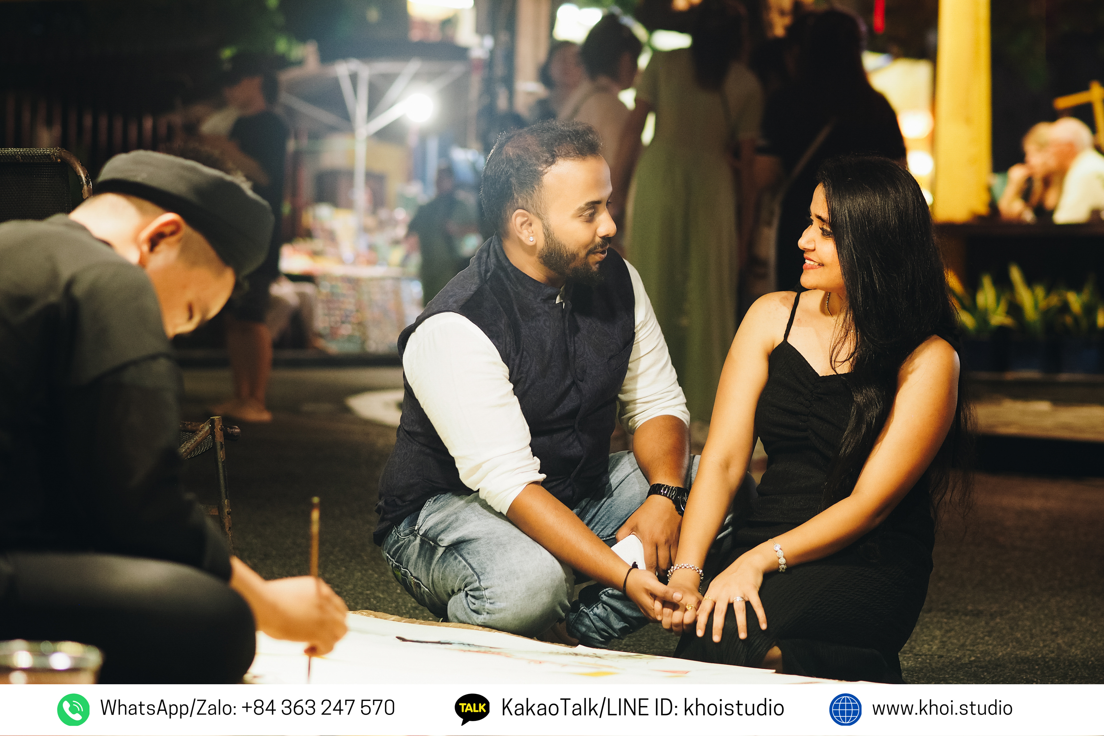 Travel photography service for Indian tourists in Hoi An - Chụp ảnh du lịch khách Ấn Độ tại Hội An