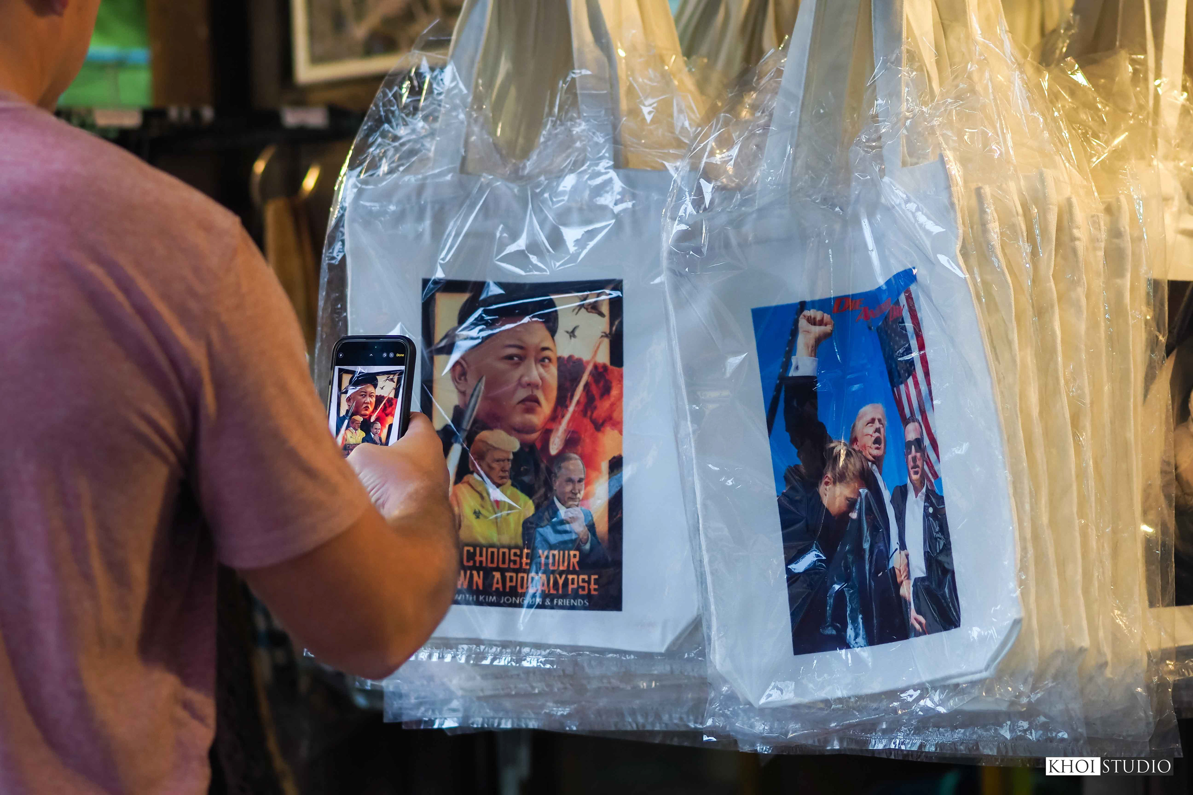 Snapshot on the streets of Hoi An, Vietnam