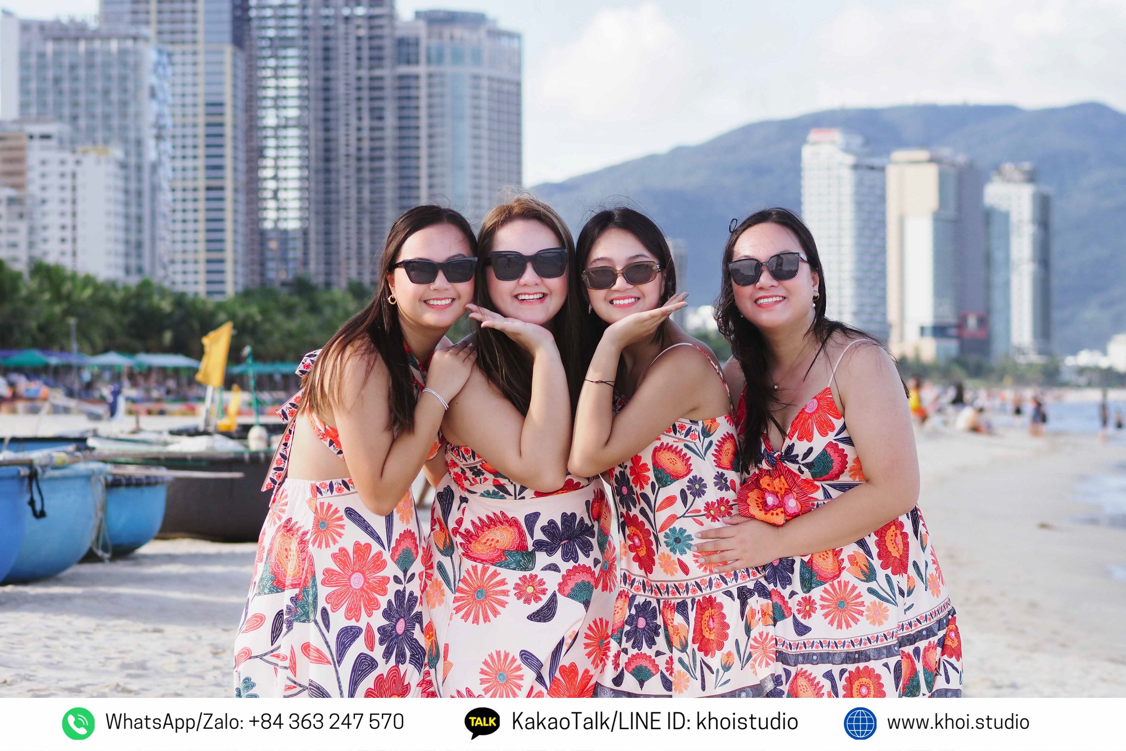 Family vacation photography activities on Da Nang beaches