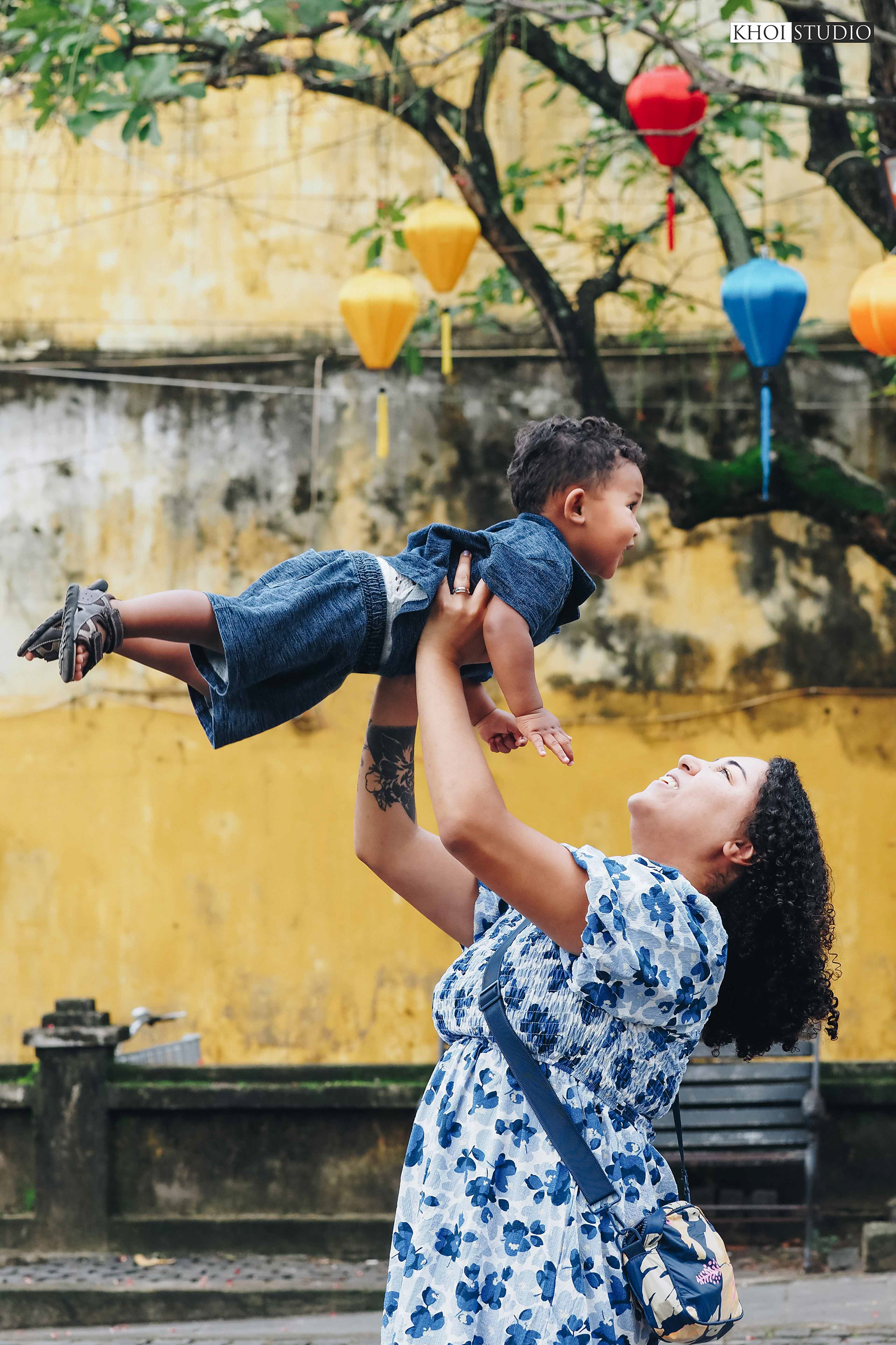 Hoi An Family Photoshoot | Solem's family from USA