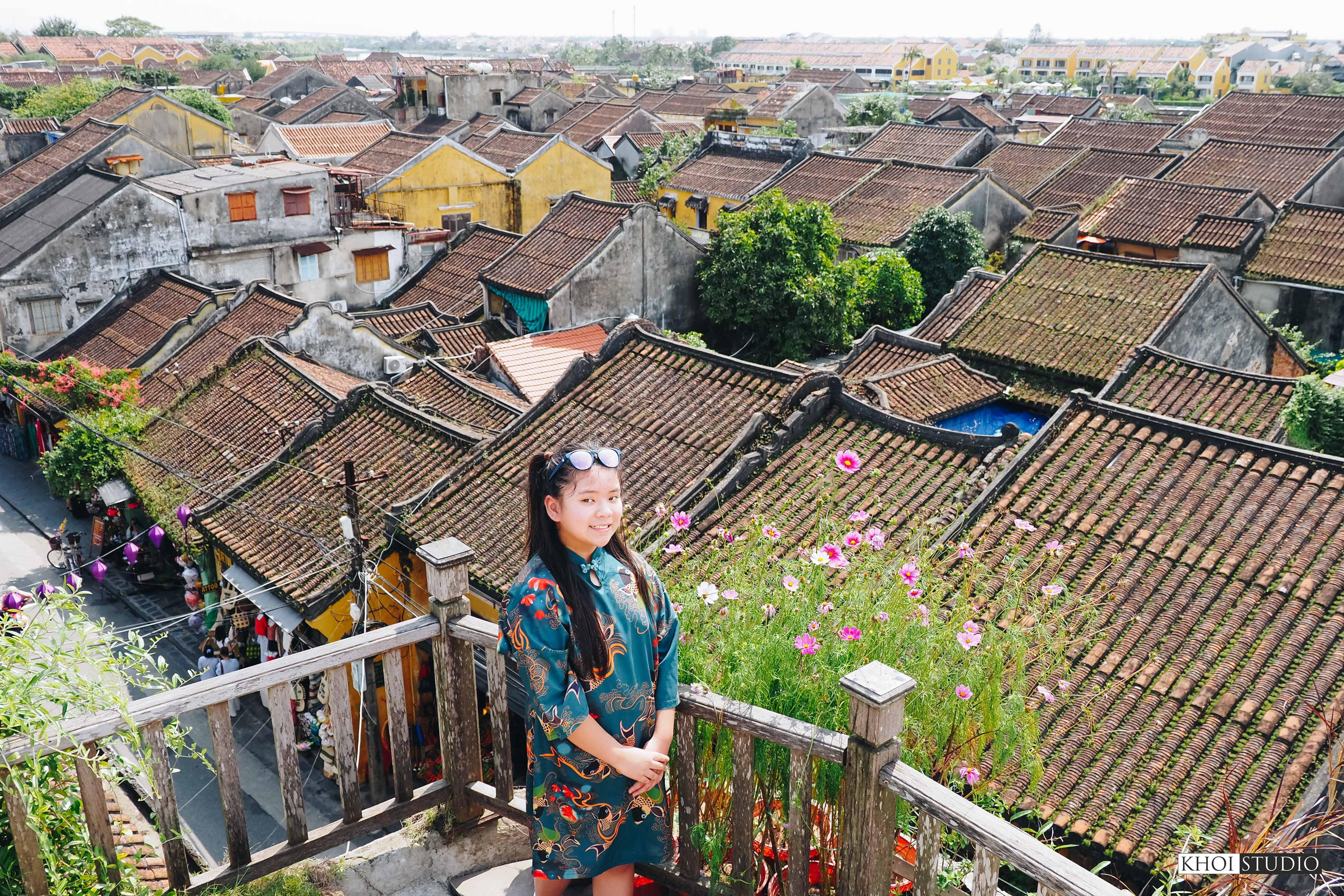 Family photo shoot in Hoi An ancient town (Vietnam) - Family from Australia