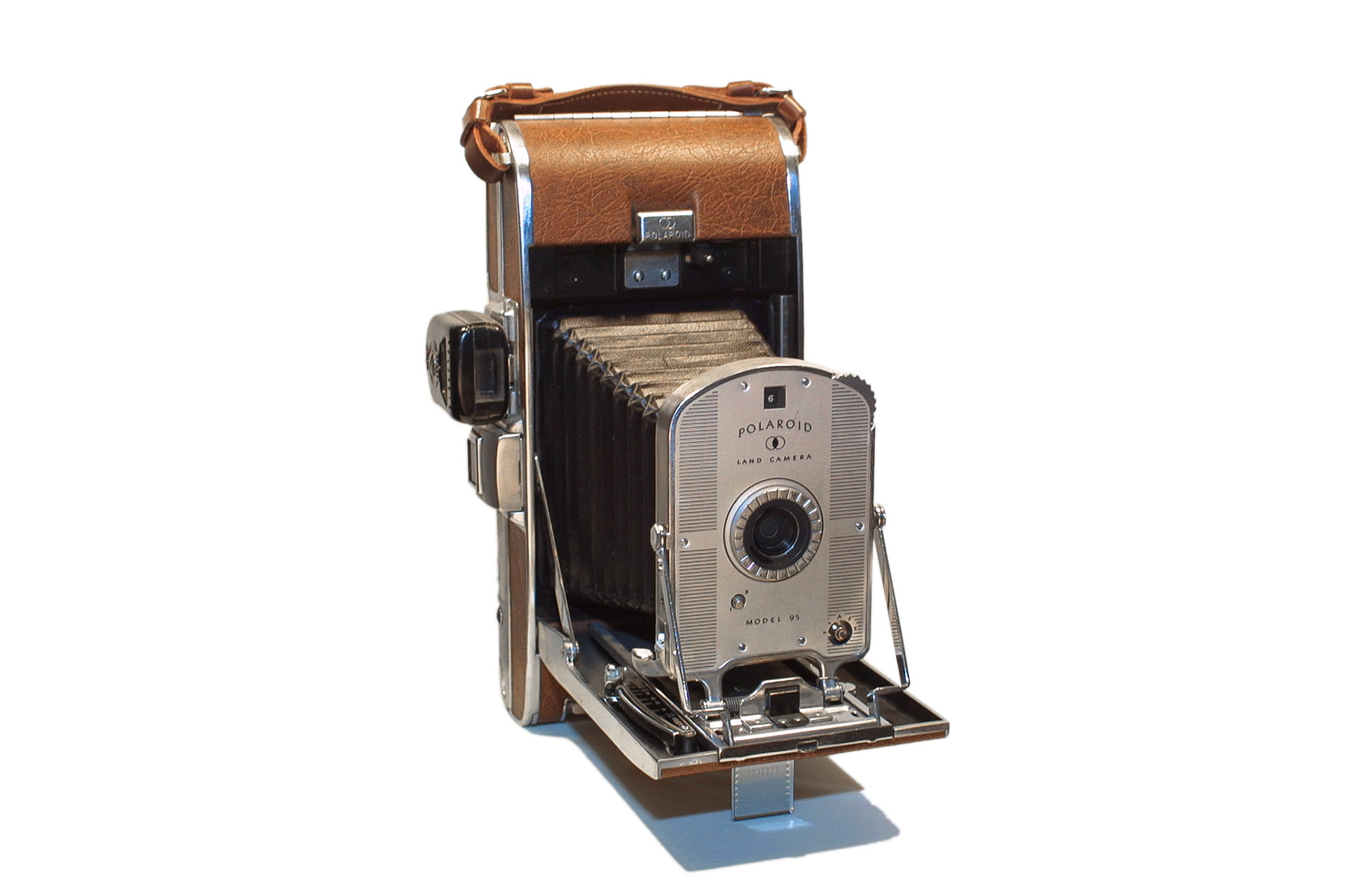 Manufacturer: Polaroid
Model: Land Camera Model 95
Years: 1948 - 1953
Price: US $89.50
Quantity: ?