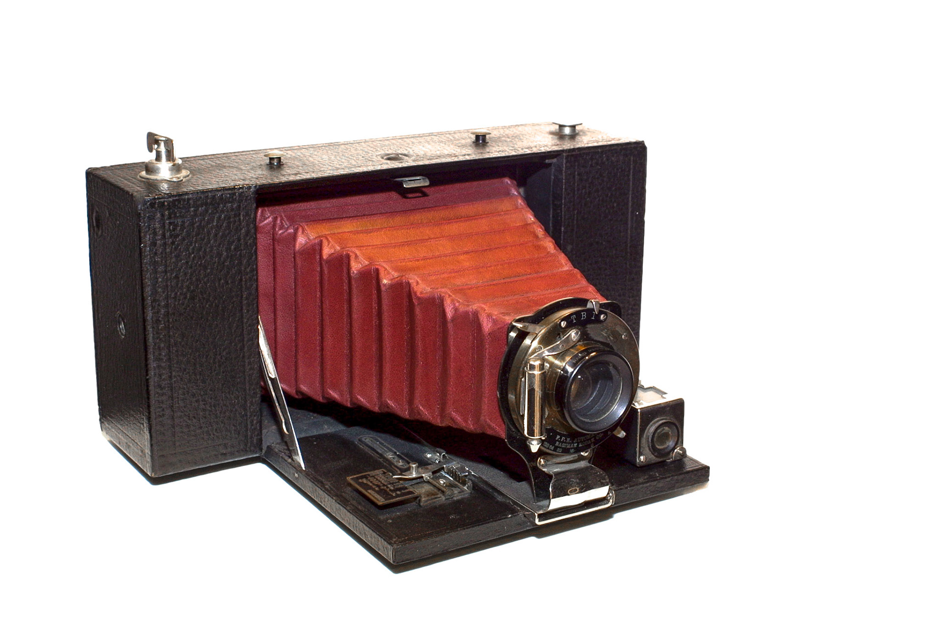 Manufacturer: Kodak
Model: No. 3A Folding Brownie Camera
Years: 1909 - 1915
Price: US $12.00
Quantity: 114,000