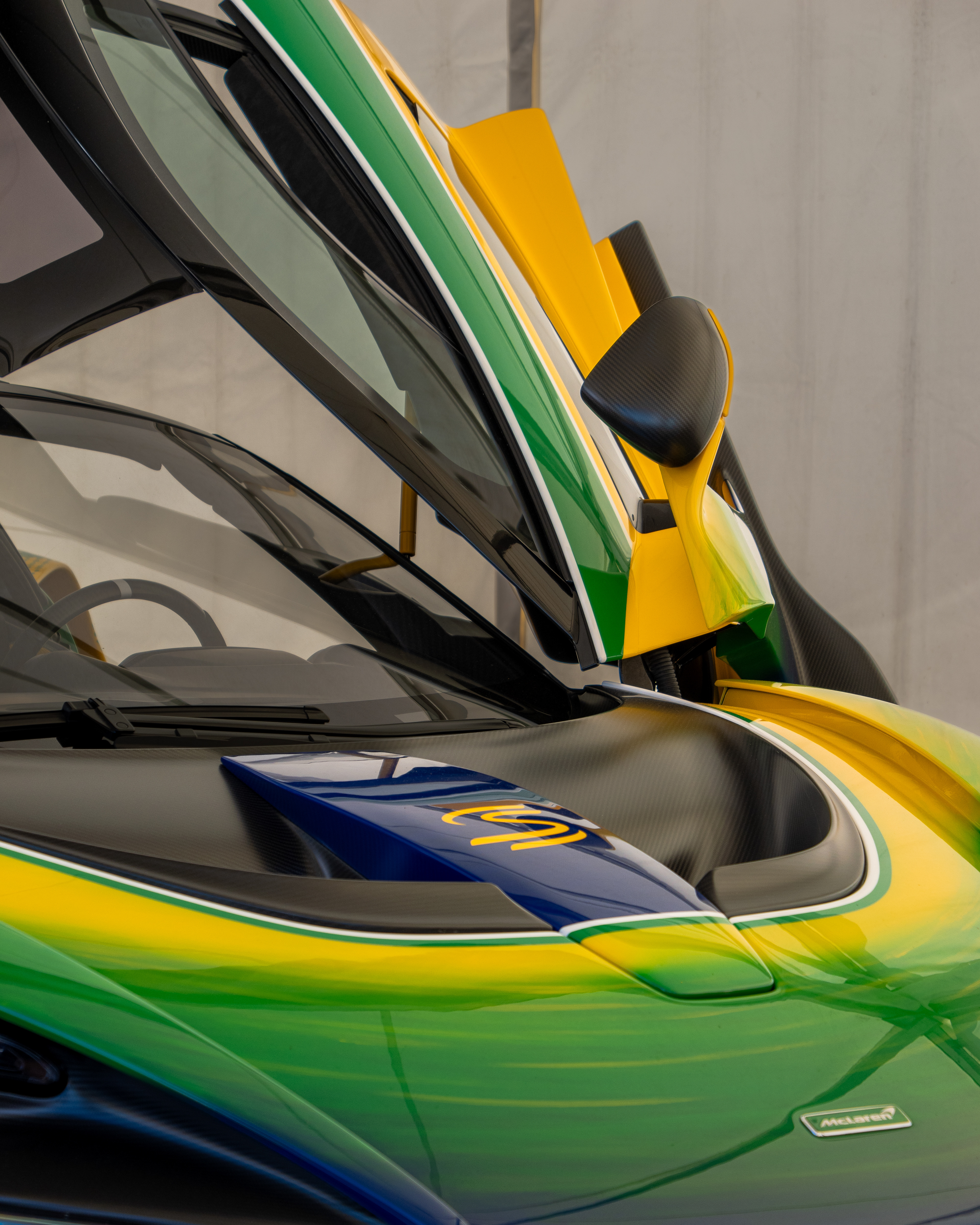 McLaren Senna