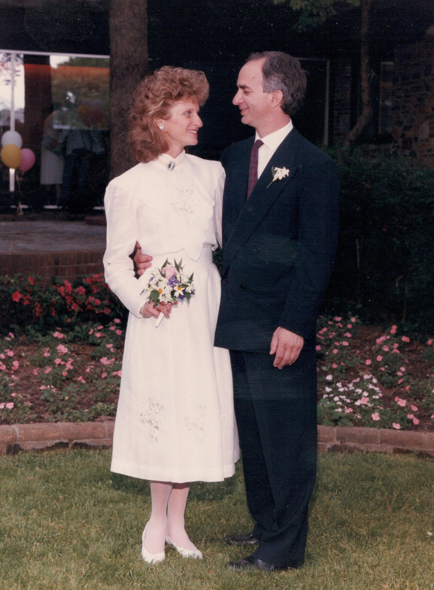 candid wedding photography