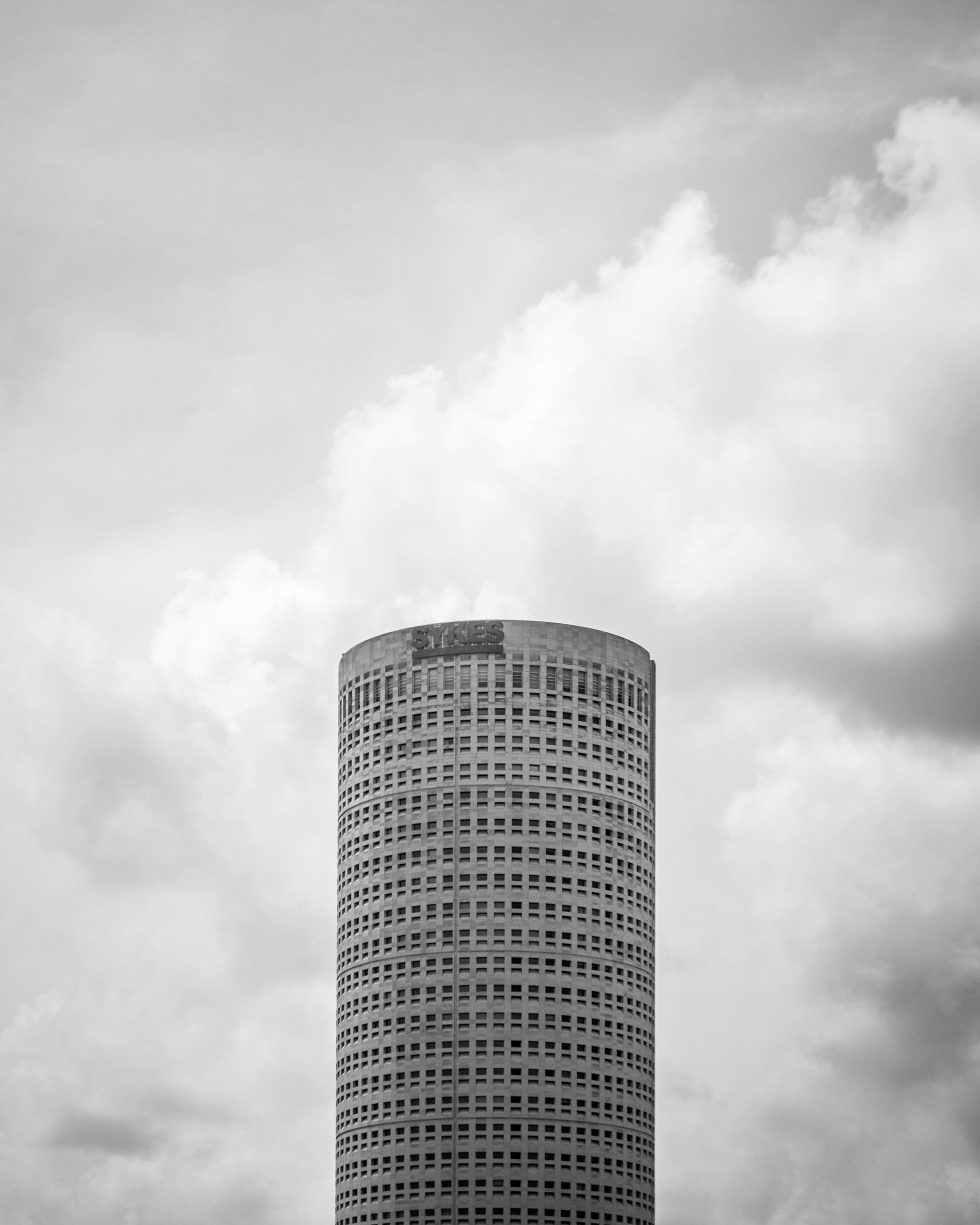 Sykes - top