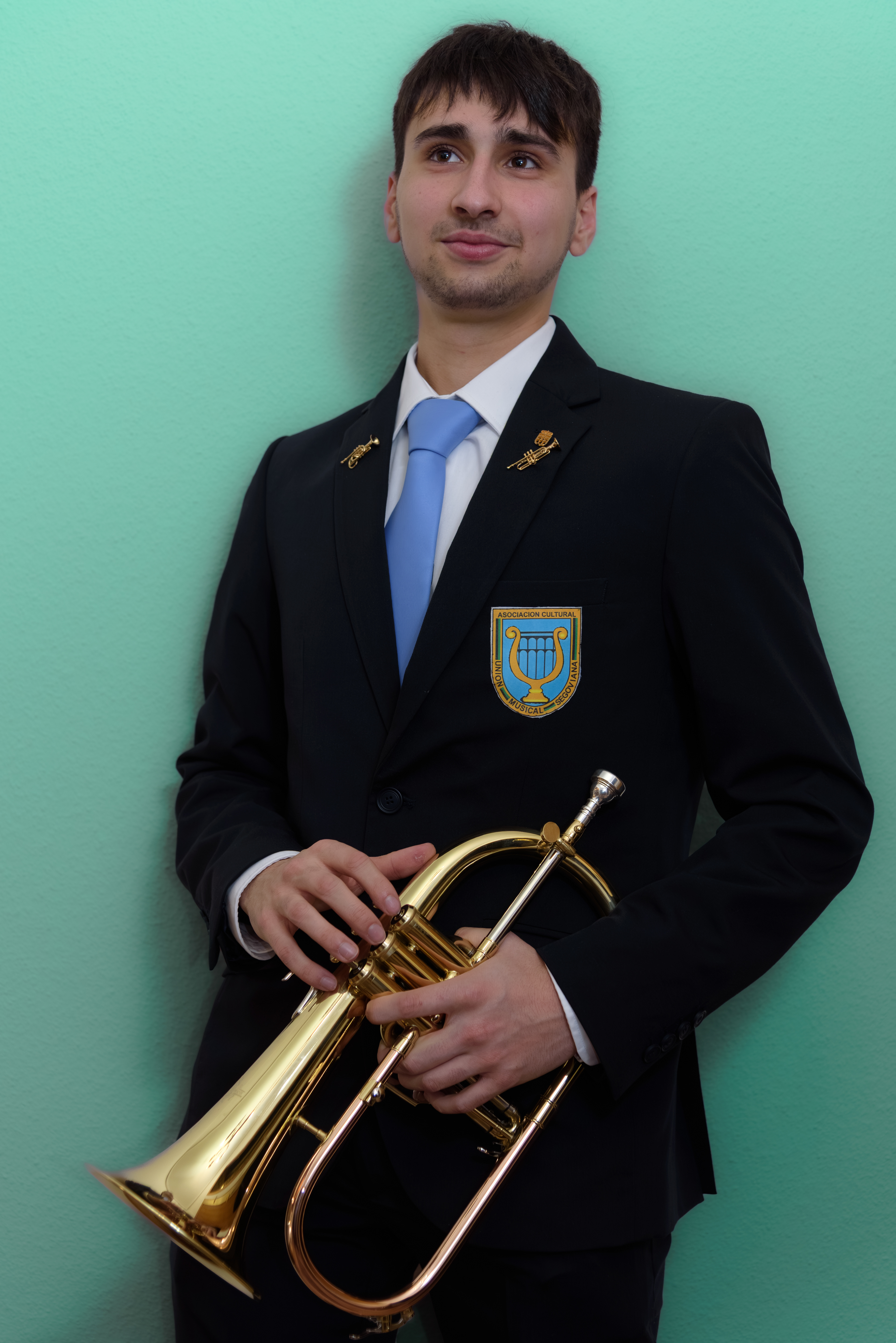 Music, maestro, please!