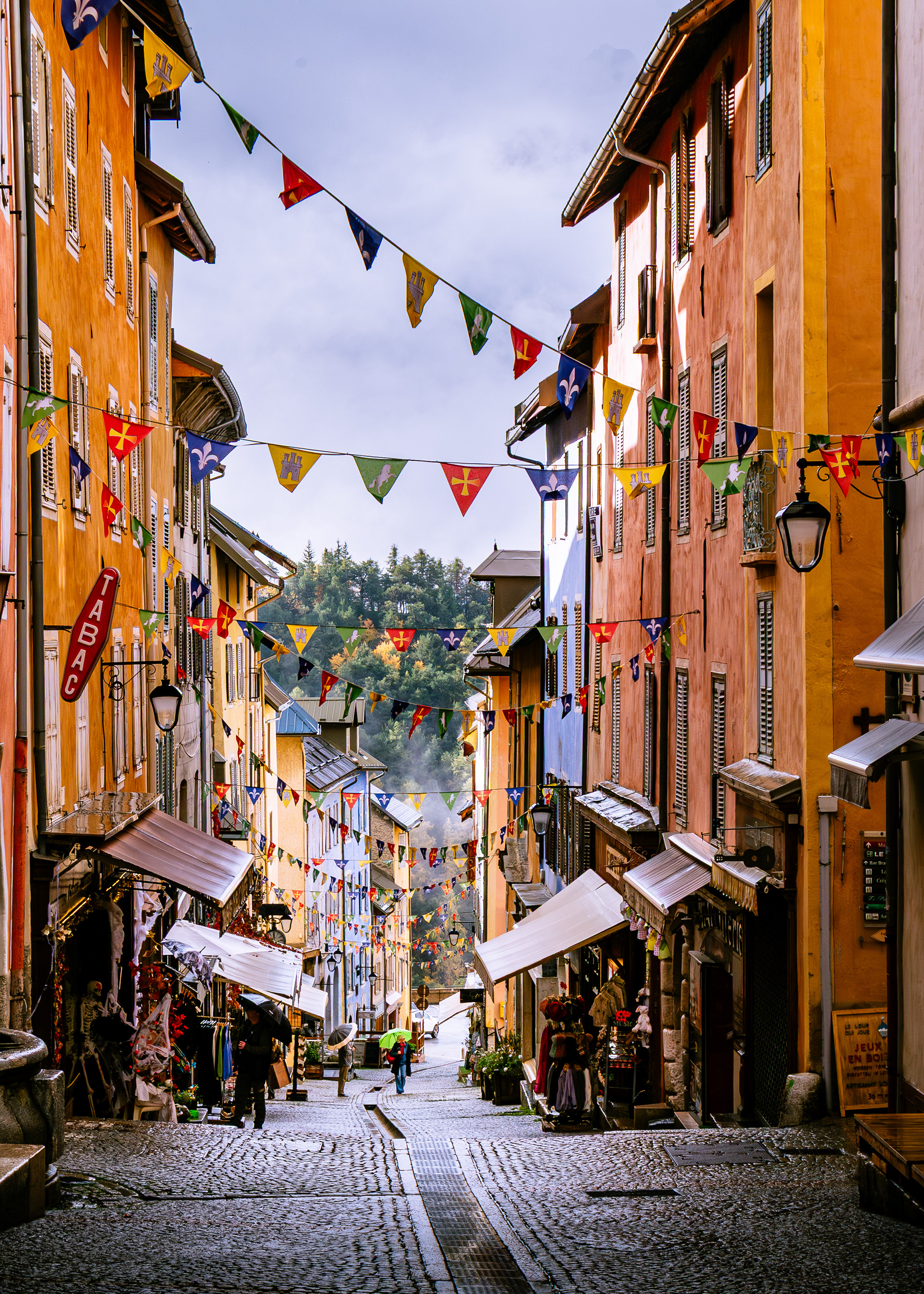 Descending into Briançon