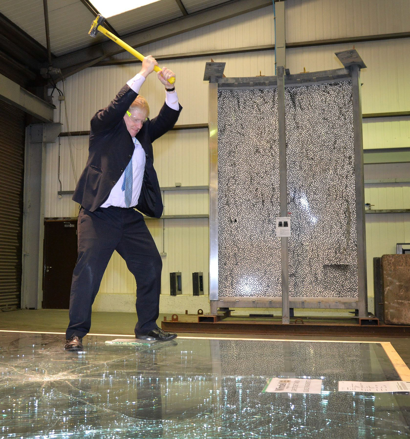 Mayor of London Boris Johnston and NI Secretary of State Theresa Villiers on their visit today to Windell Ltd in Magherafelt experts in specialist blast and ballistic glazing.Photo by Aaron McCracken/Harrisons 07778373486