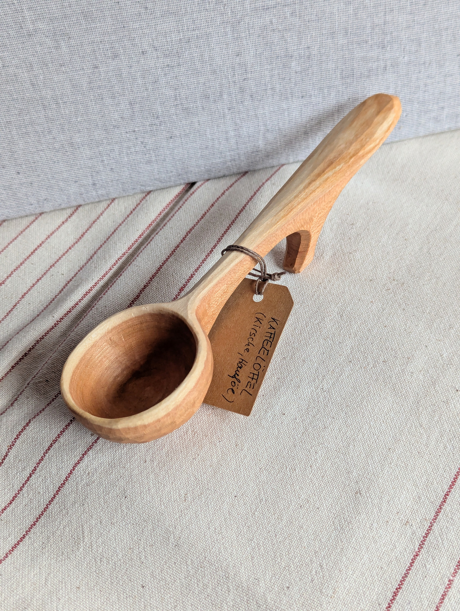 VERKAUFT Nr. 01 / Großer Kaffelöffel/ Scoop - 18 cm - Kirsche, Hanföl
