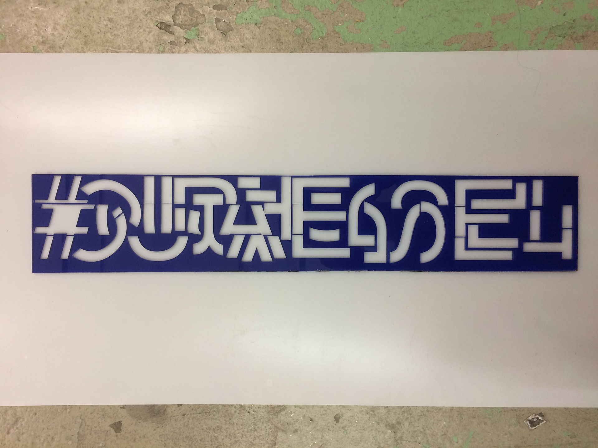 stencil #everybodylikesmycuratedself