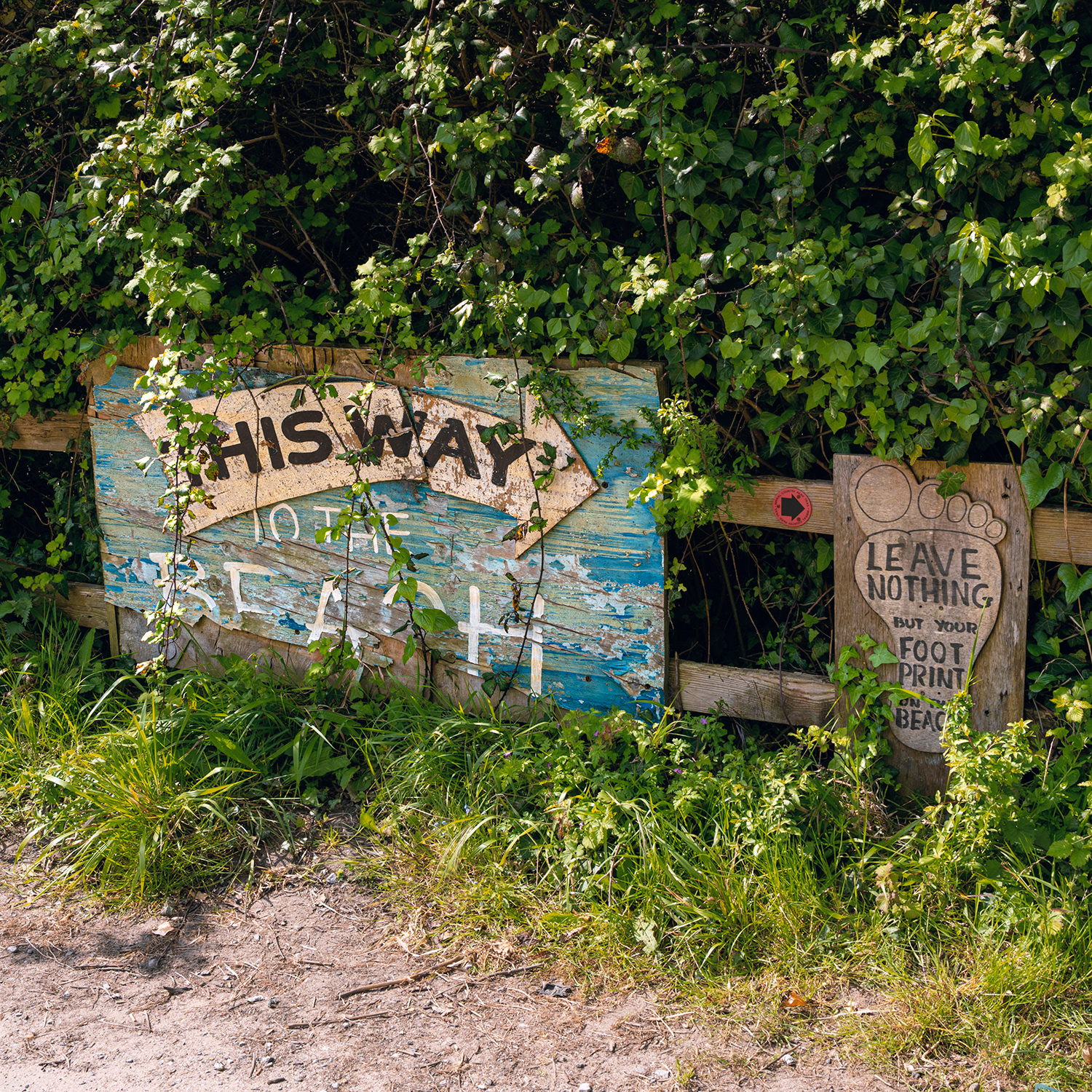 The entrance to Thurstaston Beach