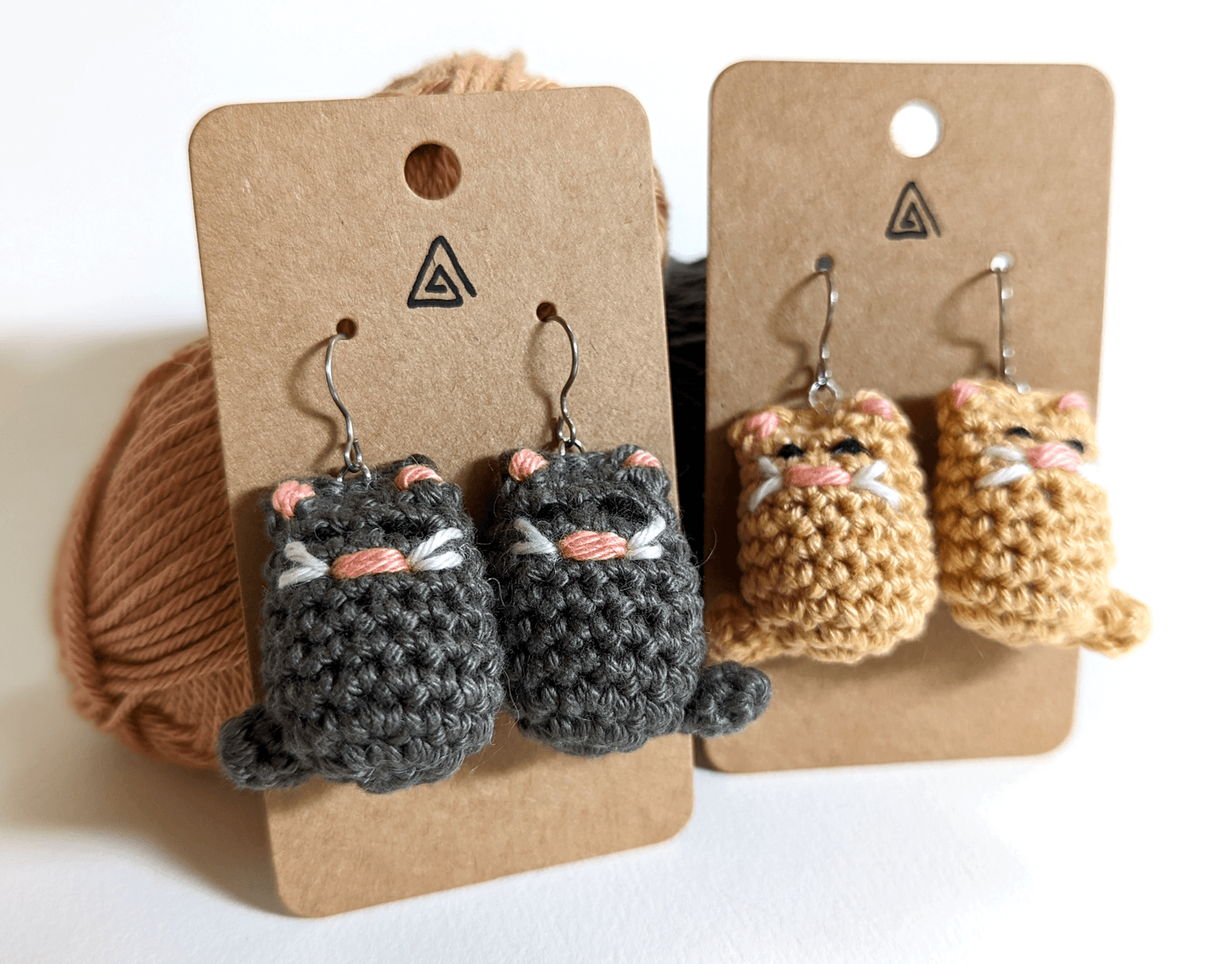 Grey and tan cats