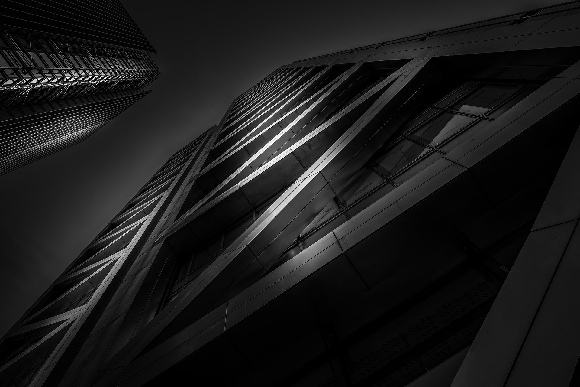 "Cheese Grater"  Architects Rogers Stirk Harbor + Partners