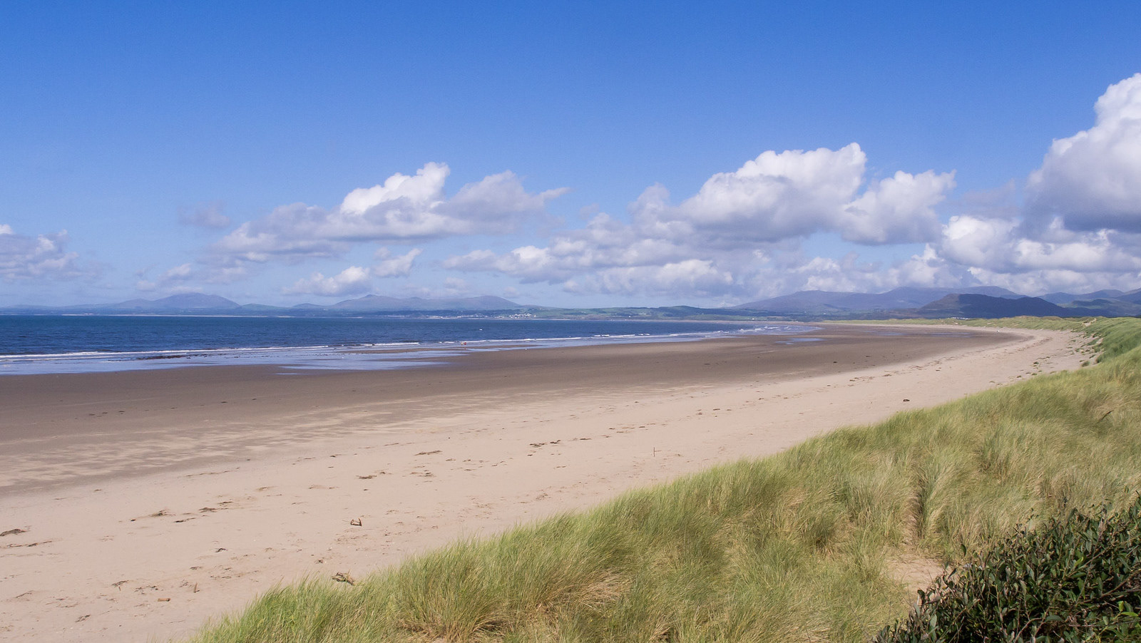 Harlech Beach