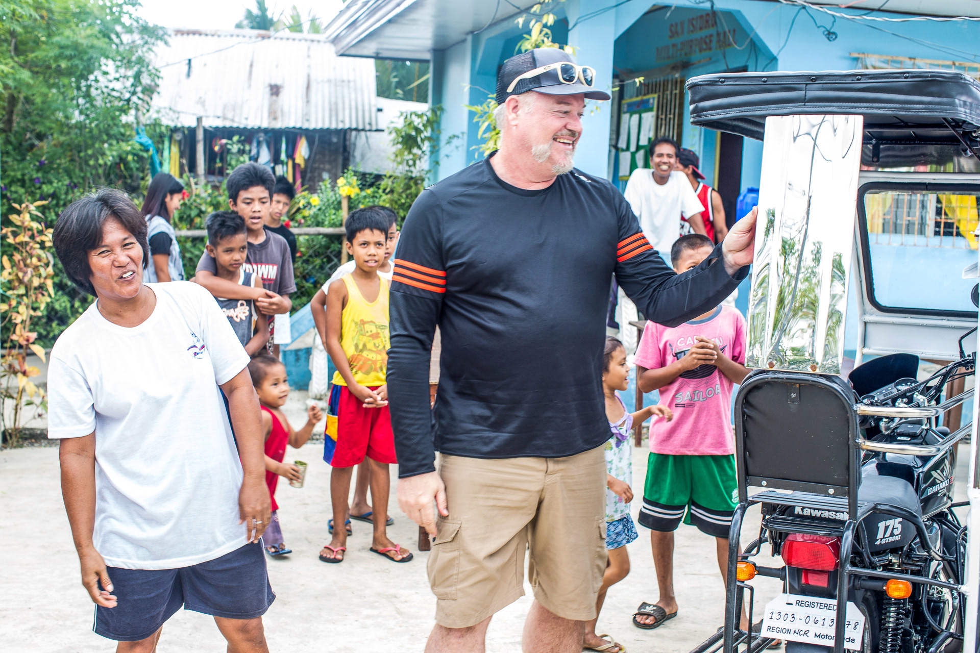 Arrived! Claus showing off the trike.