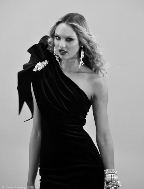 Candice Swanpoel